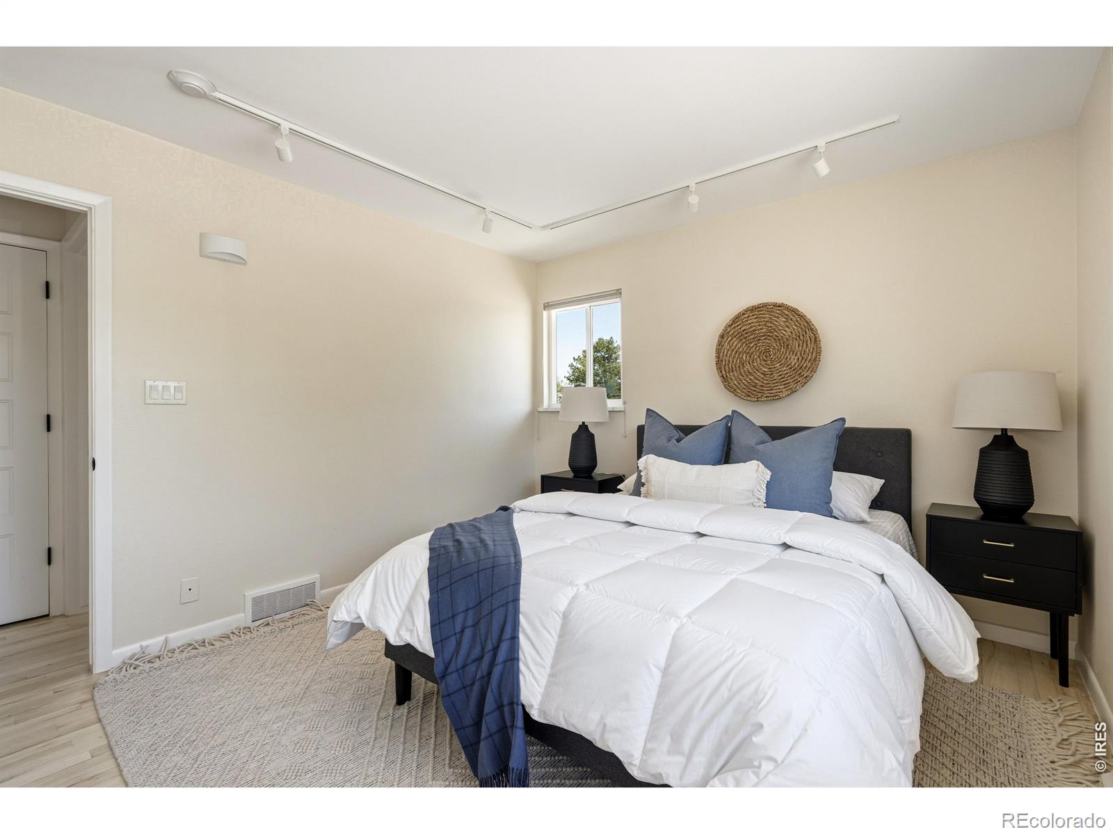 MLS Image #20 for 720  gillaspie drive,boulder, Colorado