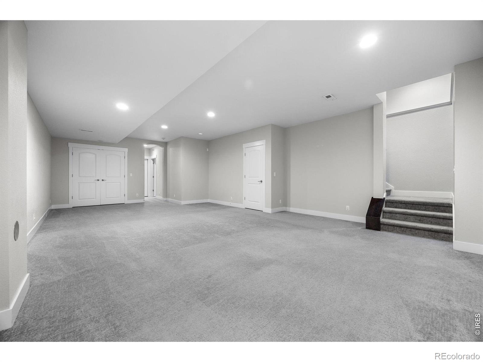 MLS Image #27 for 5912  boston court,denver, Colorado