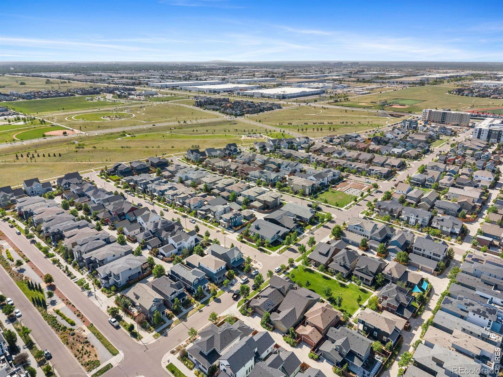 MLS Image #37 for 5912  boston court,denver, Colorado