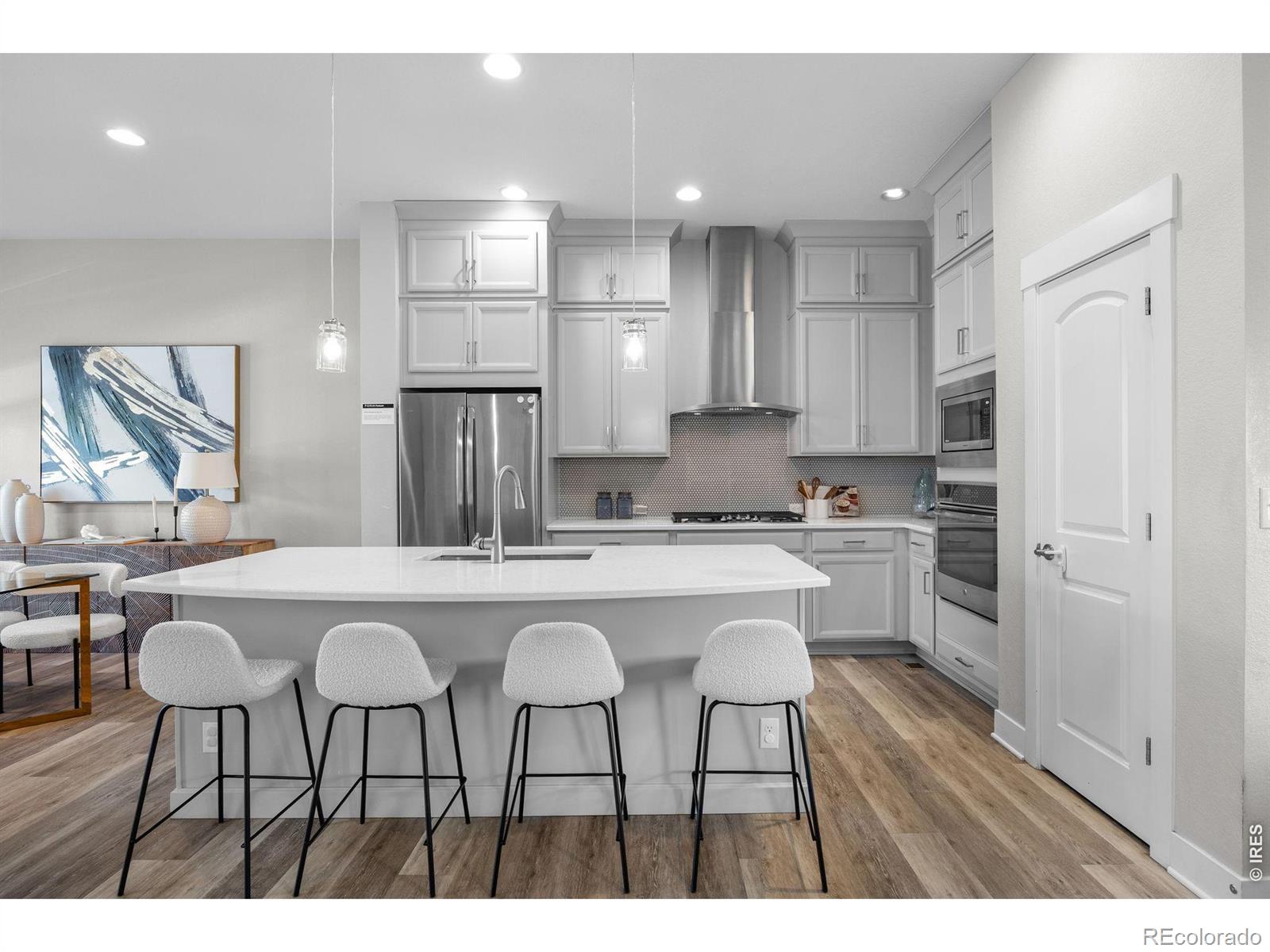 MLS Image #8 for 5912  boston court,denver, Colorado