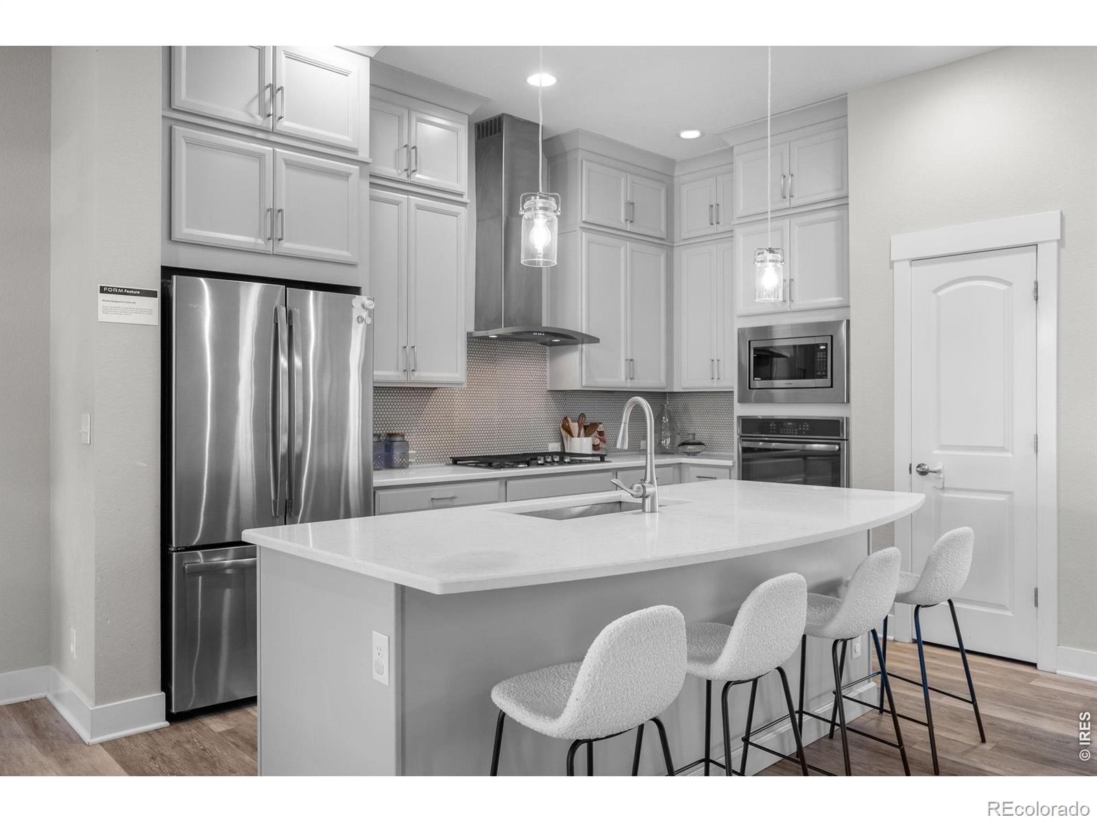 MLS Image #9 for 5912  boston court,denver, Colorado