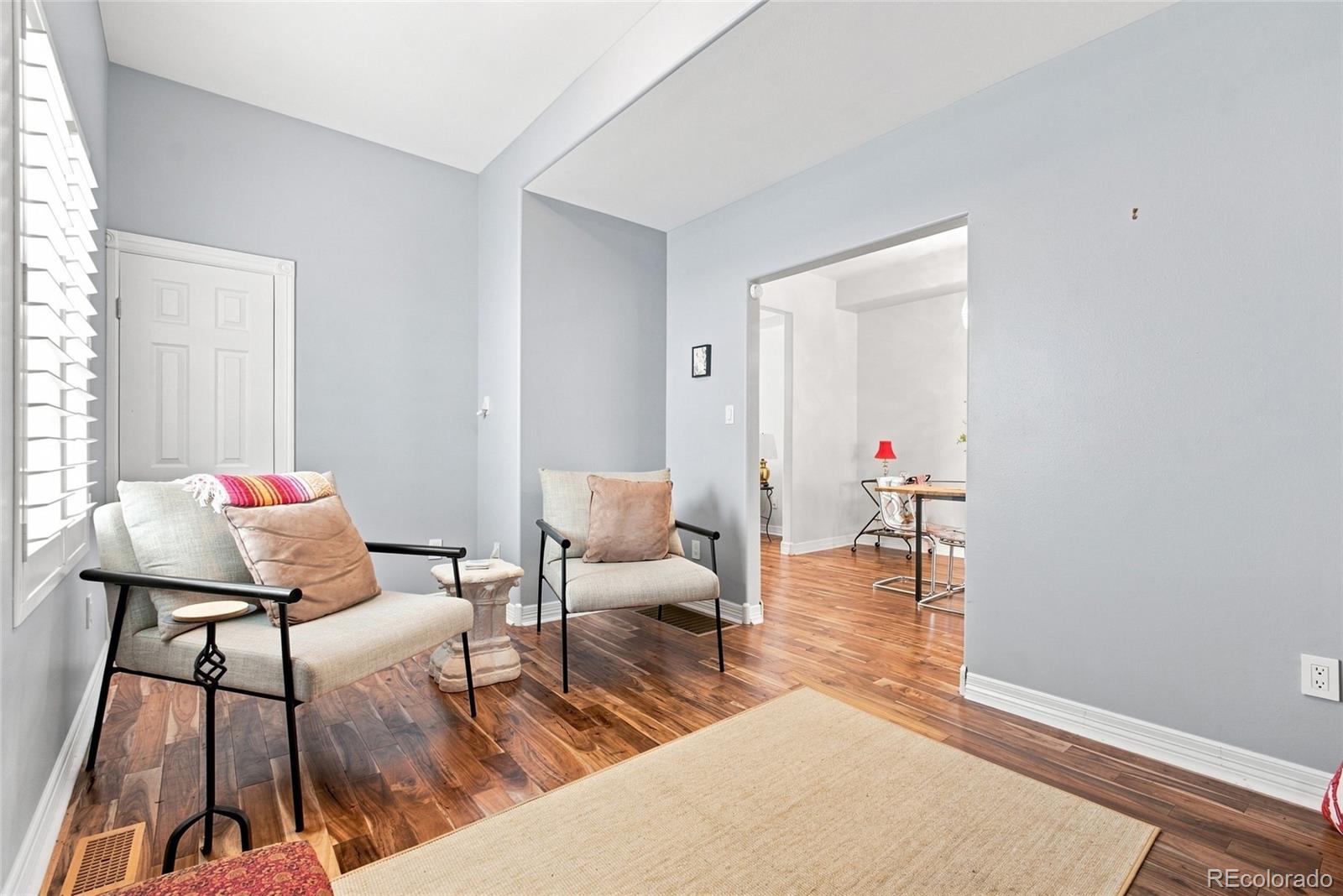 MLS Image #12 for 924 e 22nd avenue,denver, Colorado