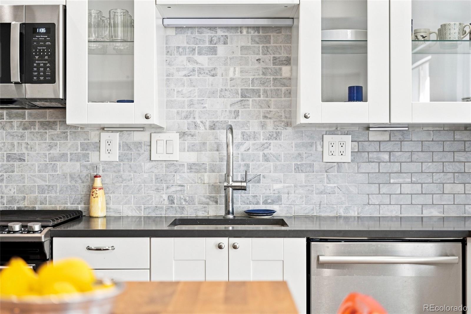MLS Image #19 for 924 e 22nd avenue,denver, Colorado