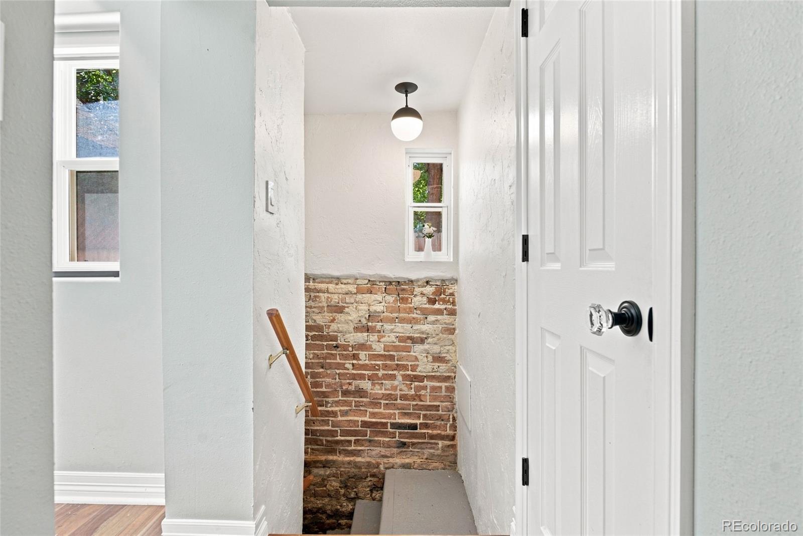 MLS Image #23 for 924 e 22nd avenue,denver, Colorado