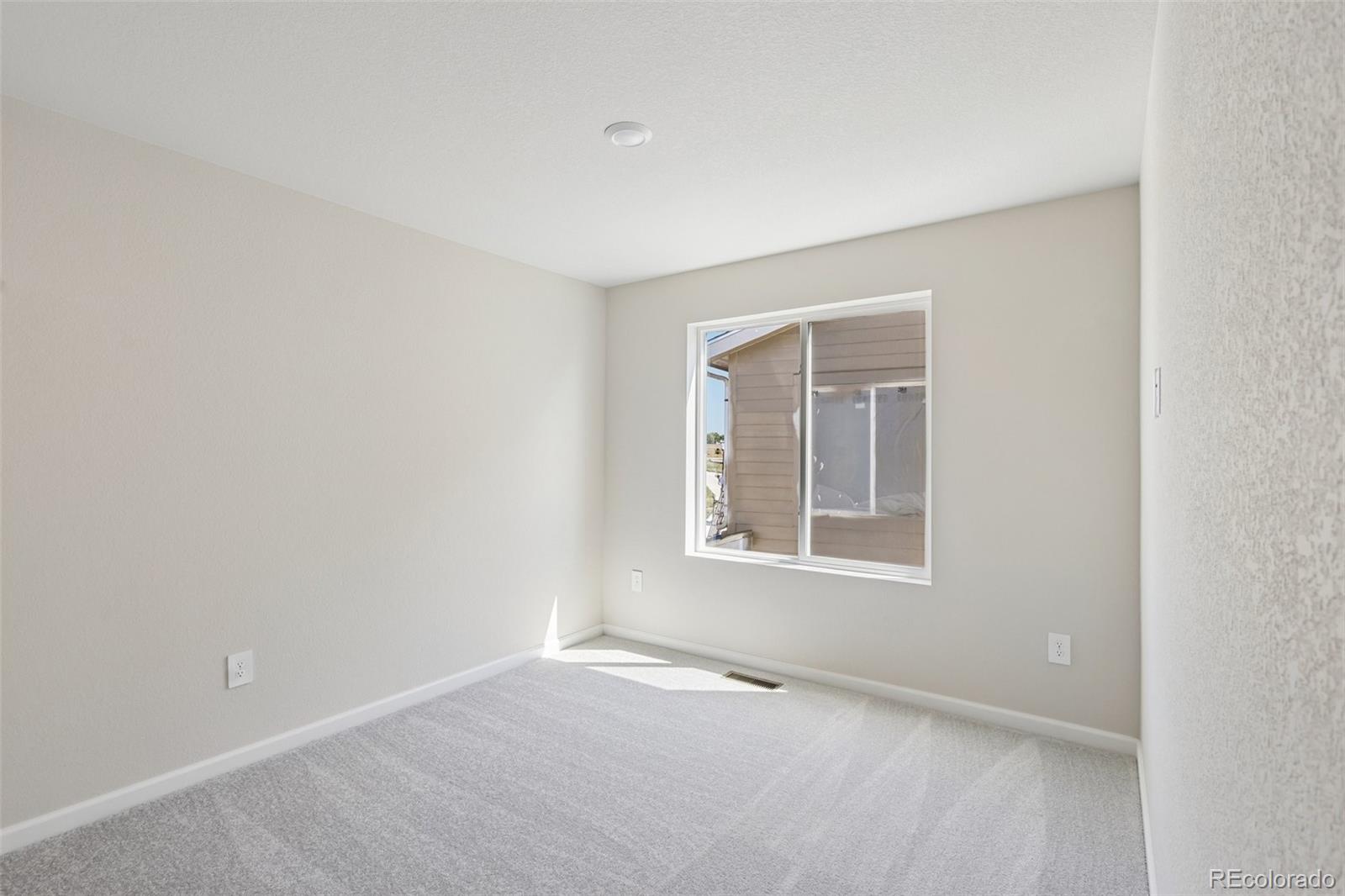 MLS Image #7 for 2338  bufflehead way,johnstown, Colorado