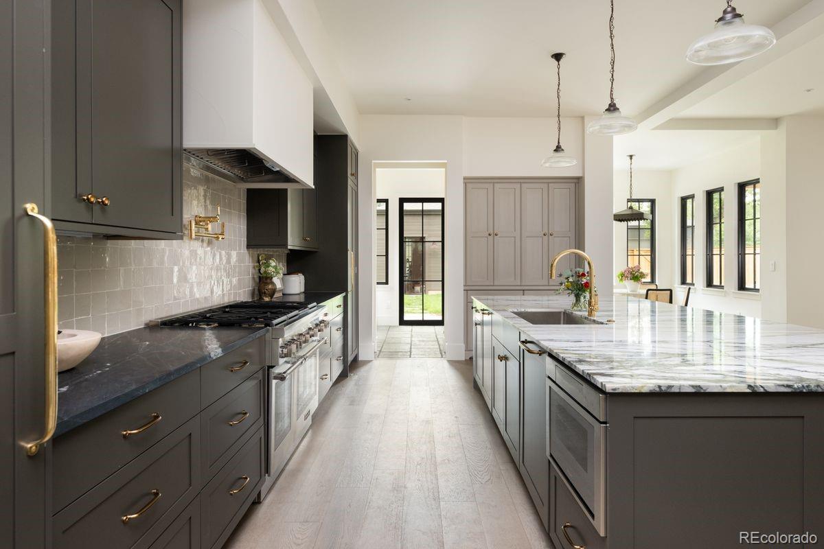 MLS Image #13 for 2070 s saint paul street,denver, Colorado