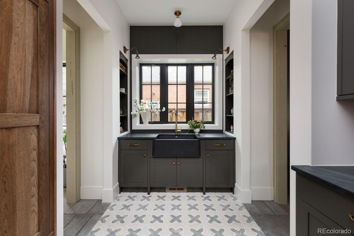 MLS Image #16 for 2070 s saint paul street,denver, Colorado