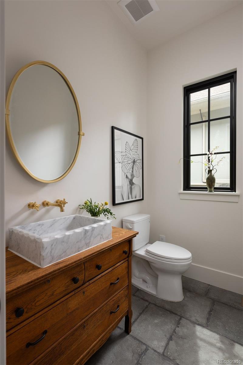 MLS Image #22 for 2070 s saint paul street,denver, Colorado