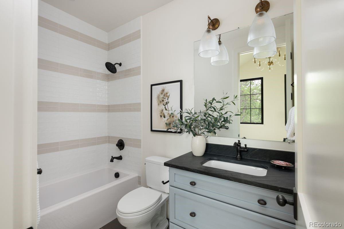 MLS Image #39 for 2070 s saint paul street,denver, Colorado
