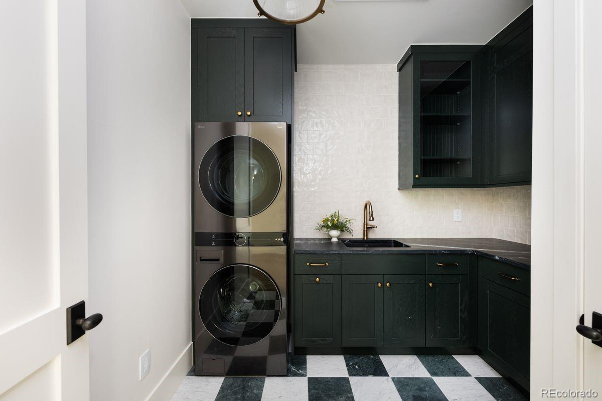 MLS Image #40 for 2070 s saint paul street,denver, Colorado