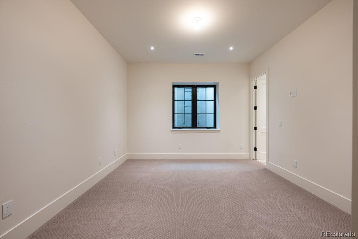 MLS Image #46 for 2070 s saint paul street,denver, Colorado