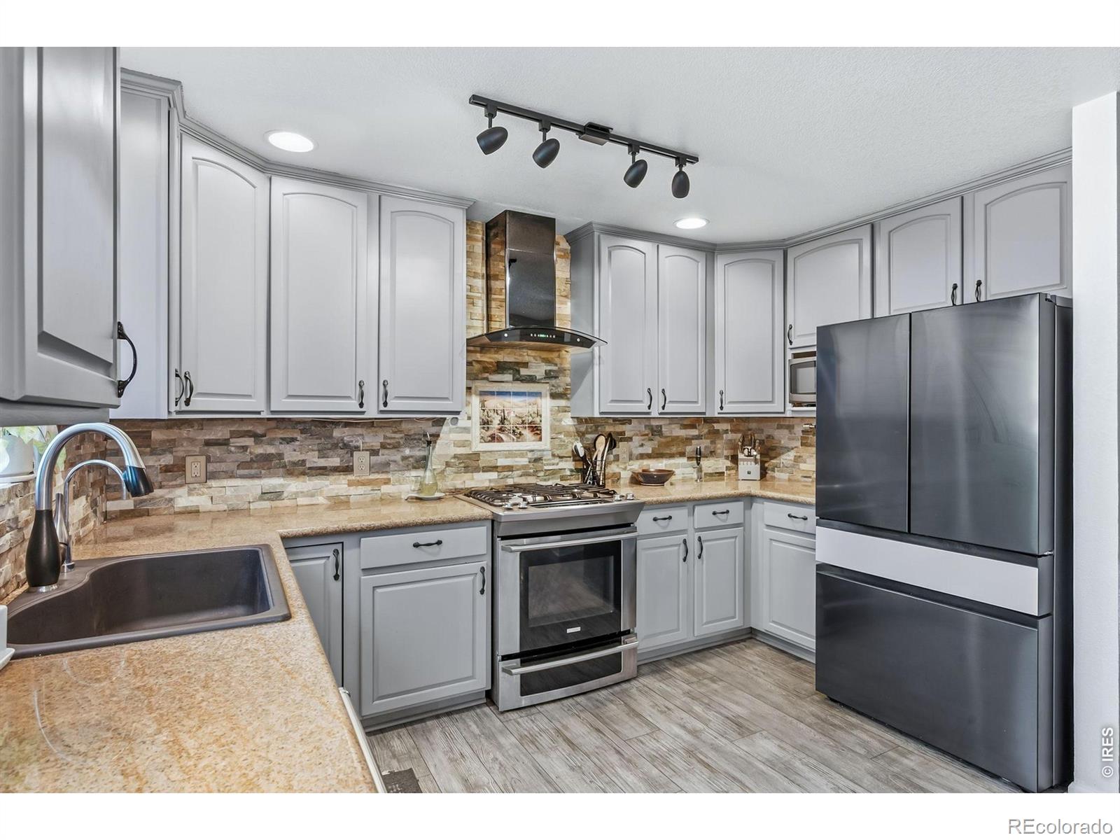 MLS Image #18 for 1565  bengal avenue,loveland, Colorado
