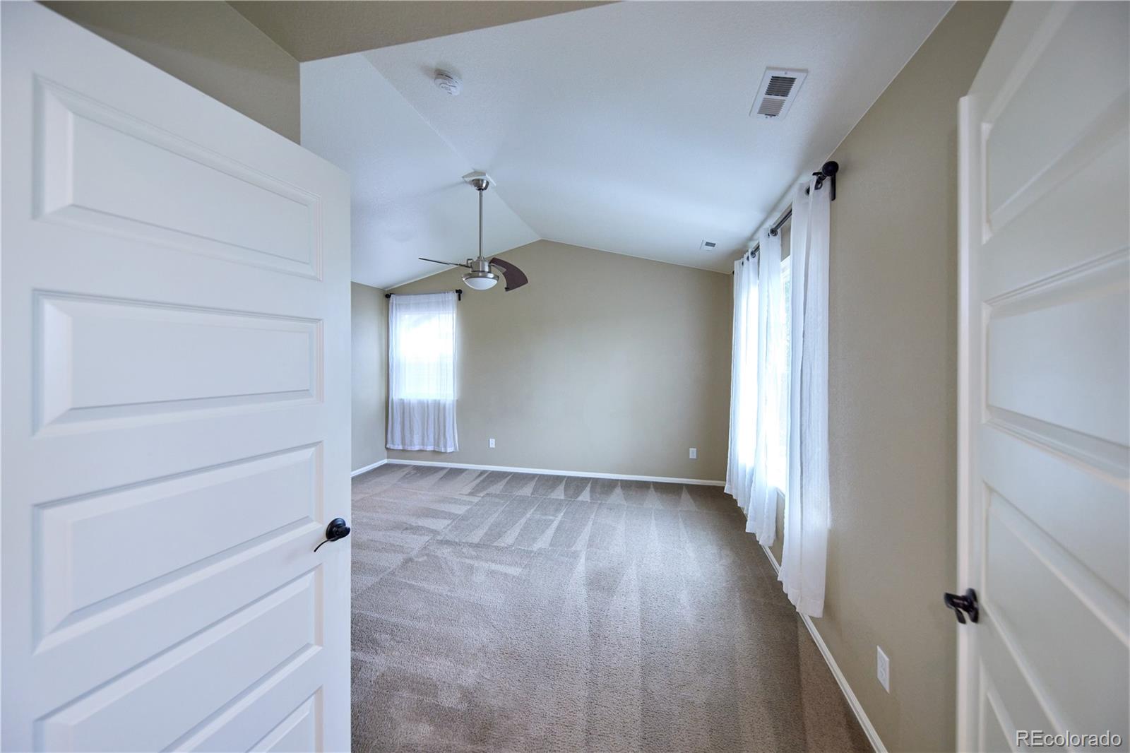 MLS Image #22 for 25462 e 2nd place,aurora, Colorado