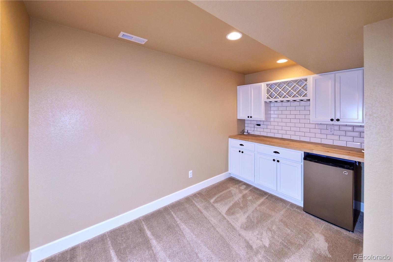 MLS Image #37 for 25462 e 2nd place,aurora, Colorado