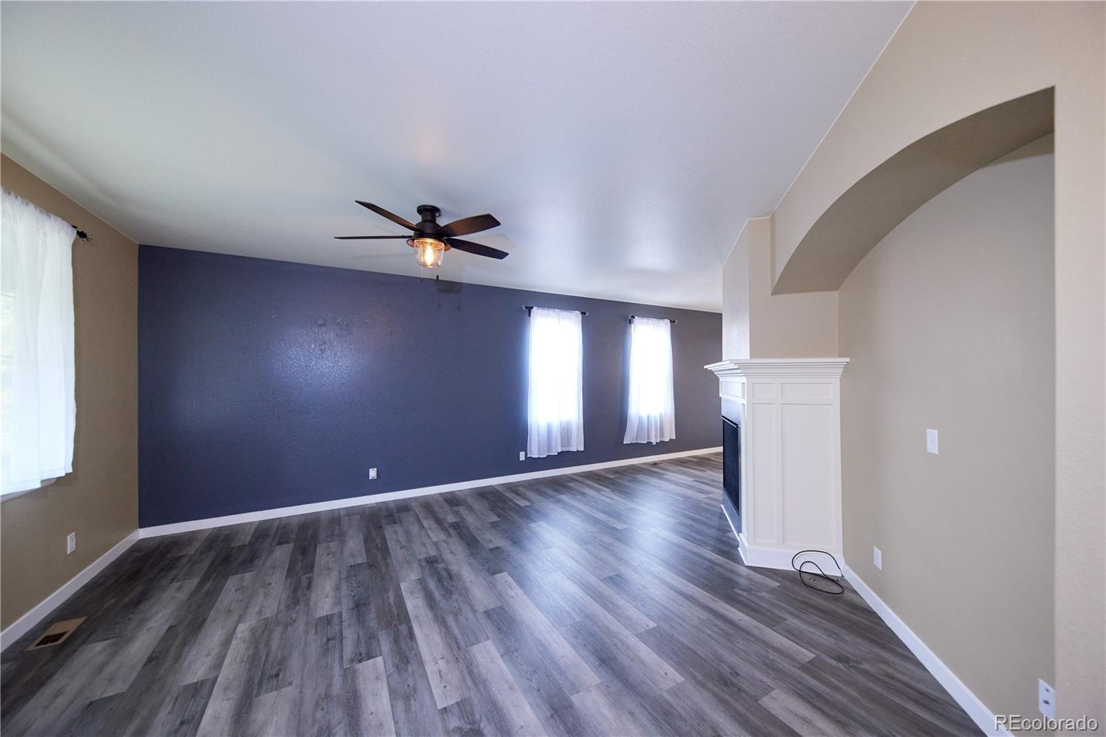 MLS Image #4 for 25462 e 2nd place,aurora, Colorado