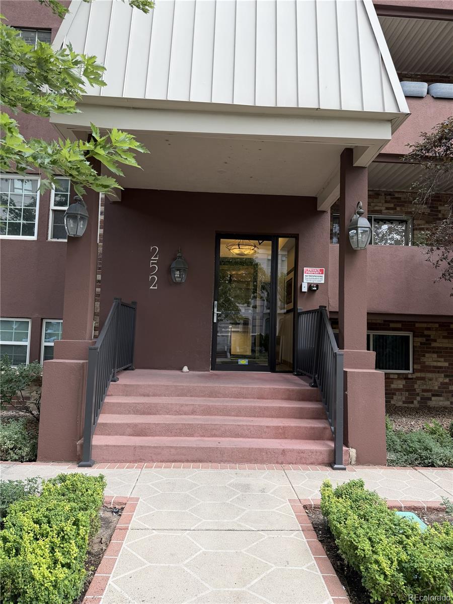 MLS Image #11 for 252 n pennsylvania street,denver, Colorado