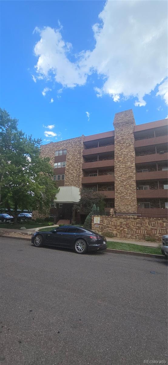 MLS Image #14 for 252 n pennsylvania street,denver, Colorado