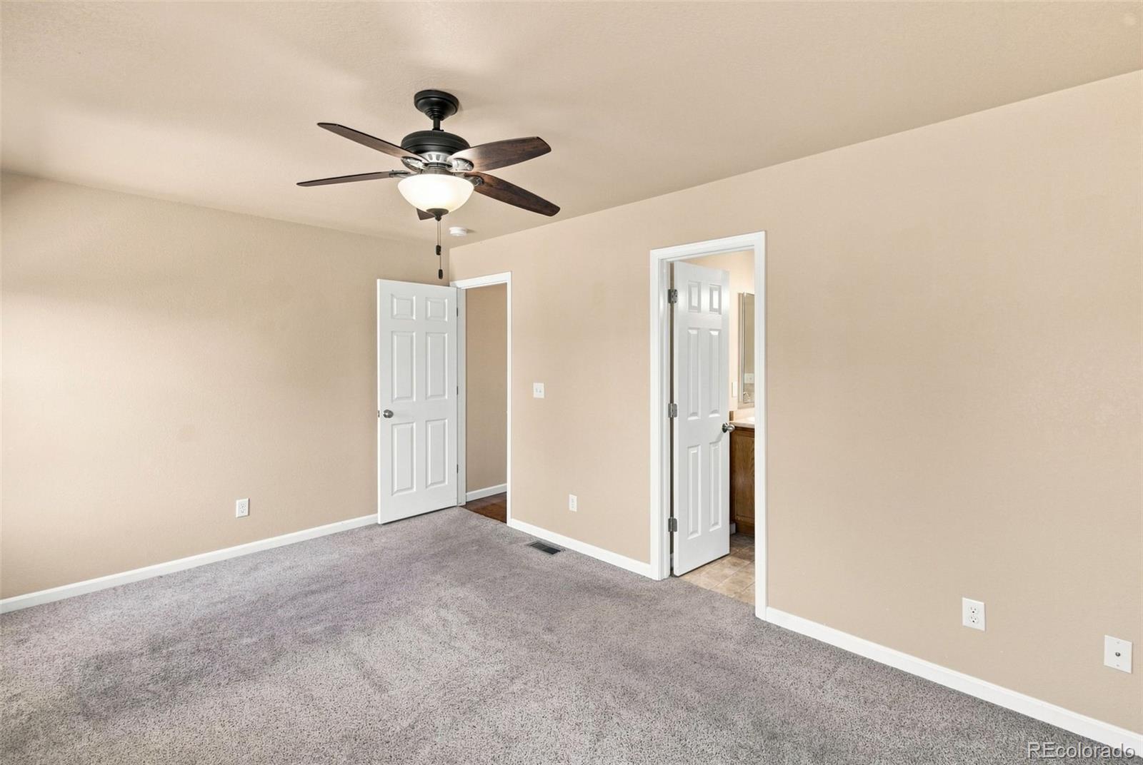 MLS Image #13 for 7425  twin valley terrace,colorado springs, Colorado
