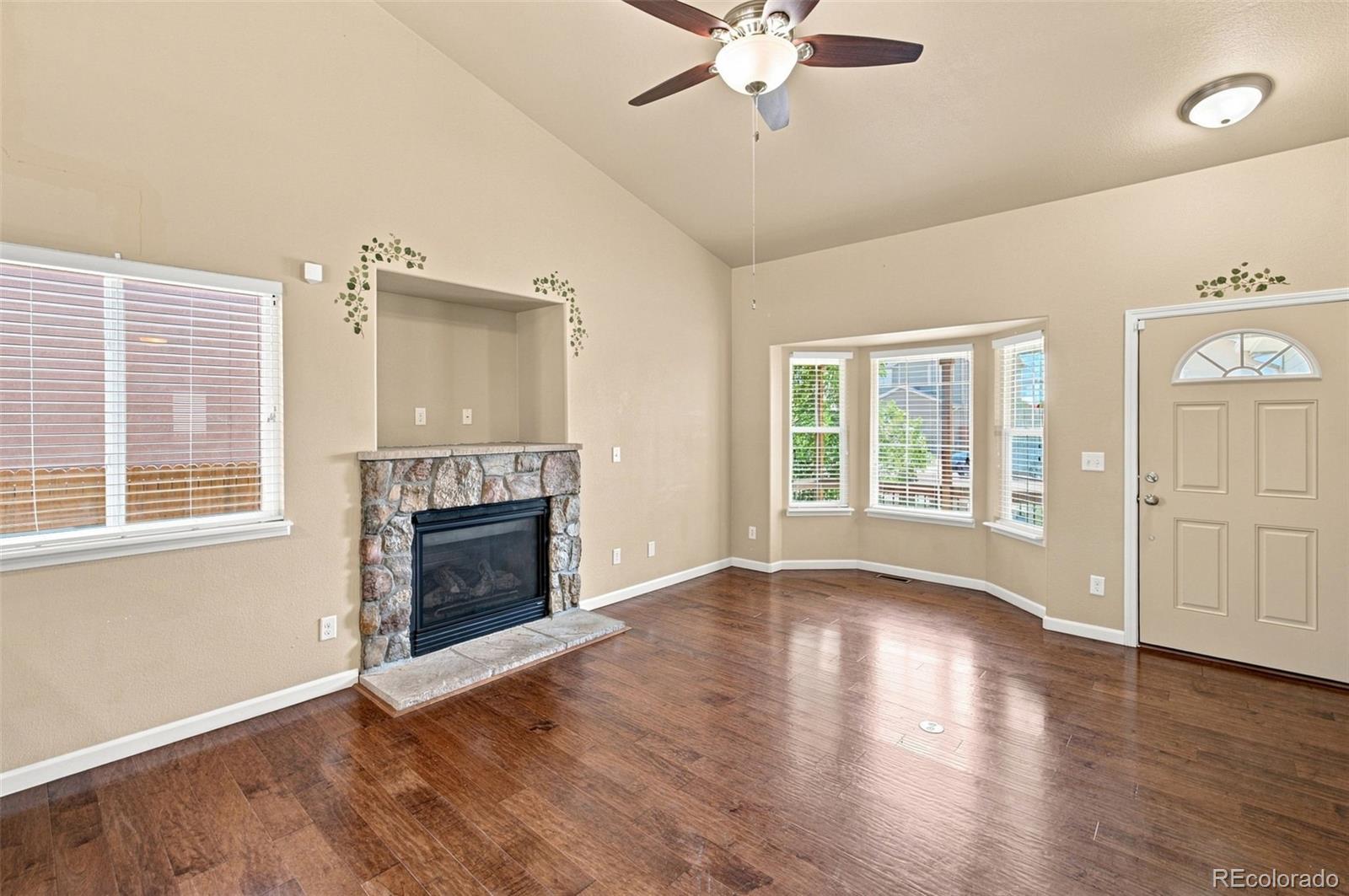 MLS Image #4 for 7425  twin valley terrace,colorado springs, Colorado
