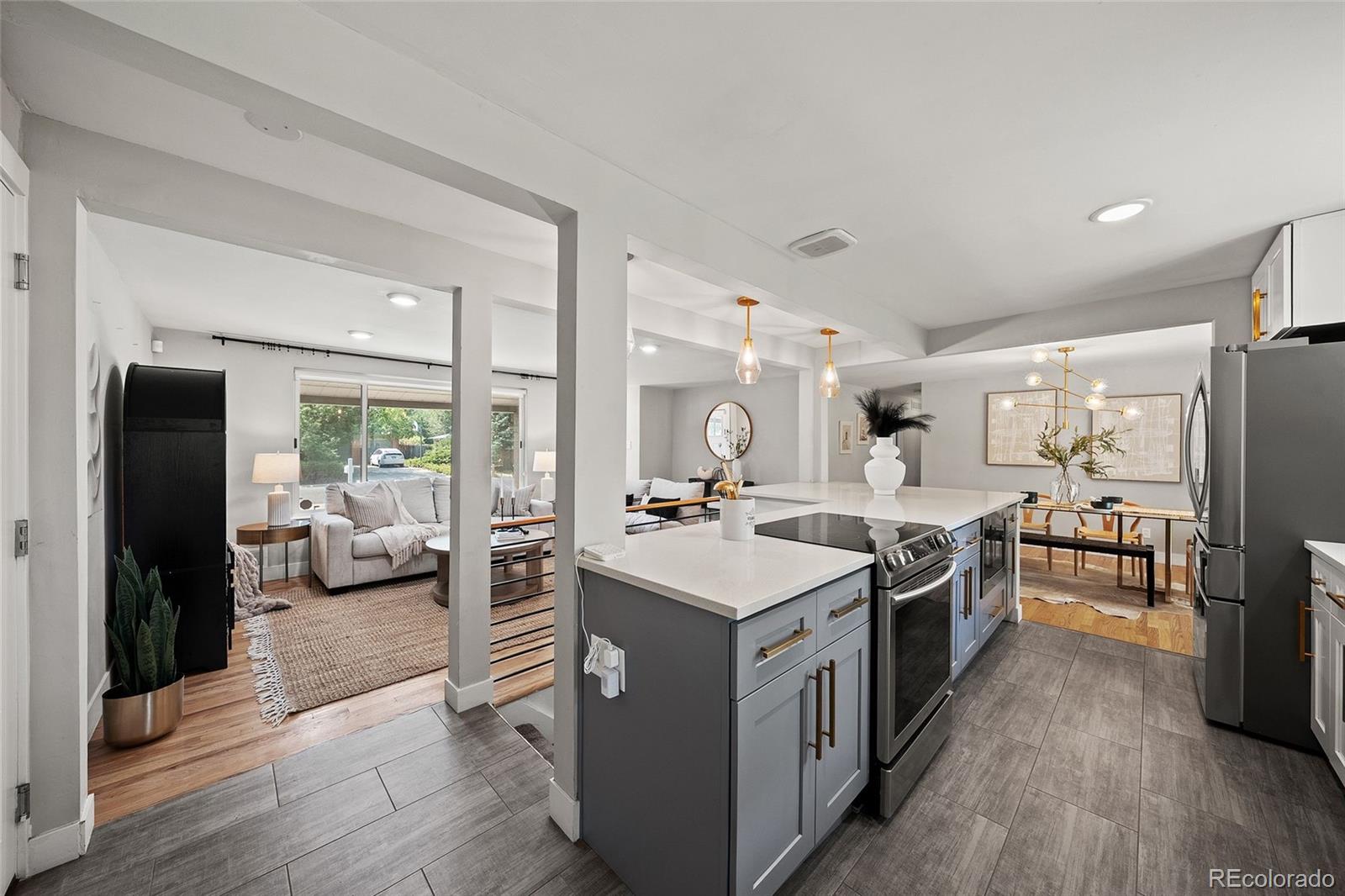 MLS Image #14 for 4925 e atlantic place,denver, Colorado