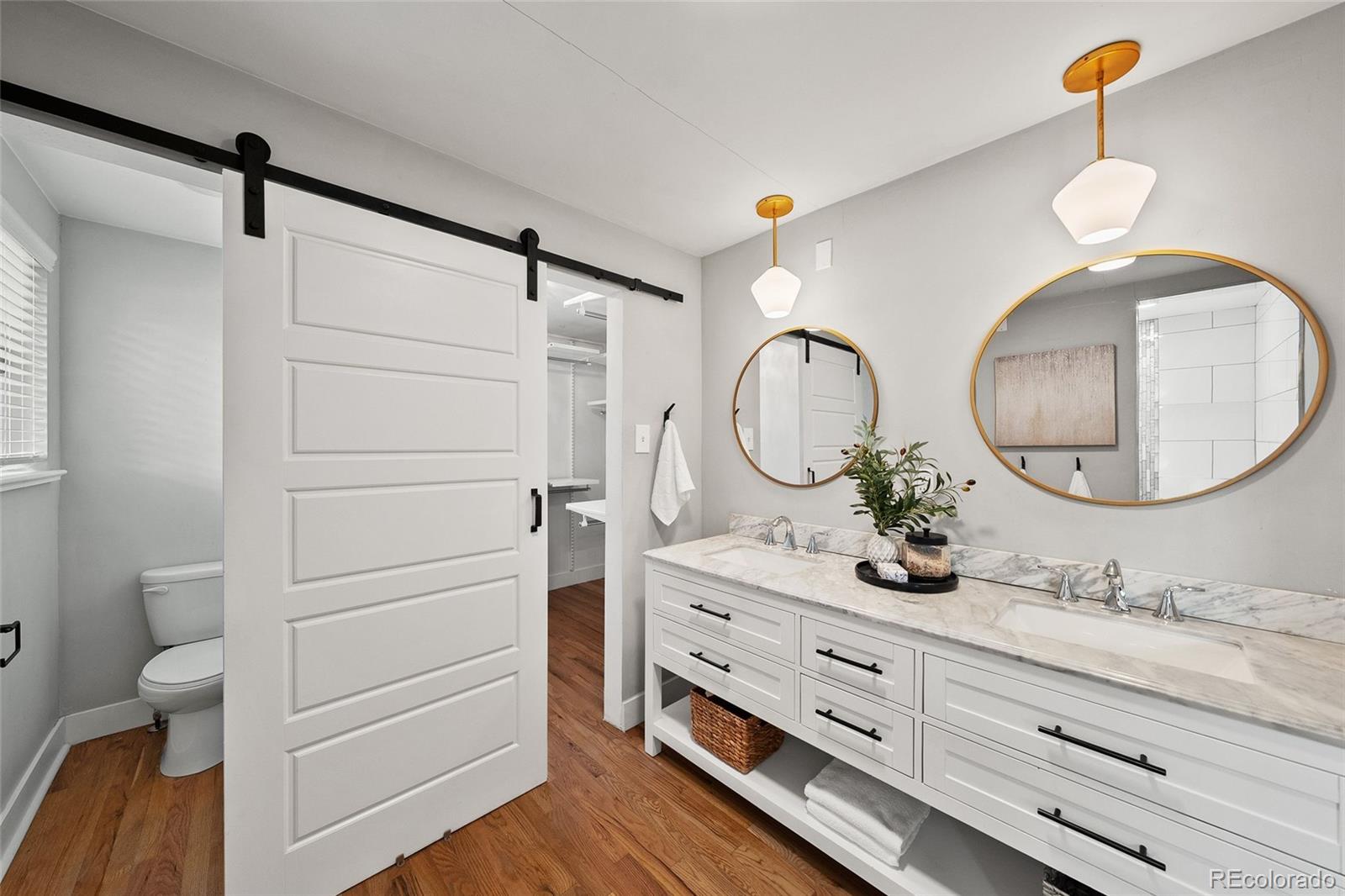 MLS Image #17 for 4925 e atlantic place,denver, Colorado