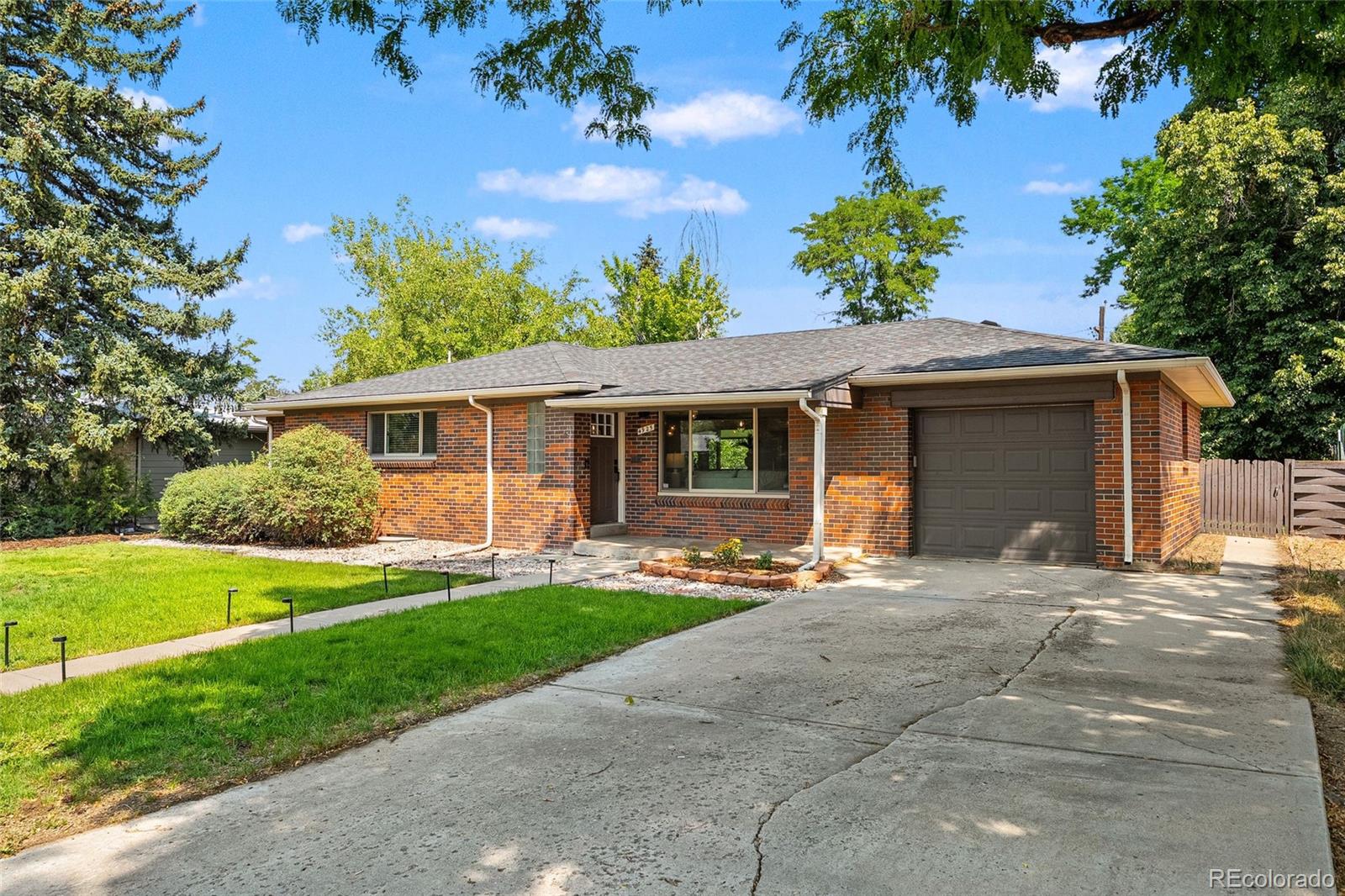 MLS Image #39 for 4925 e atlantic place,denver, Colorado