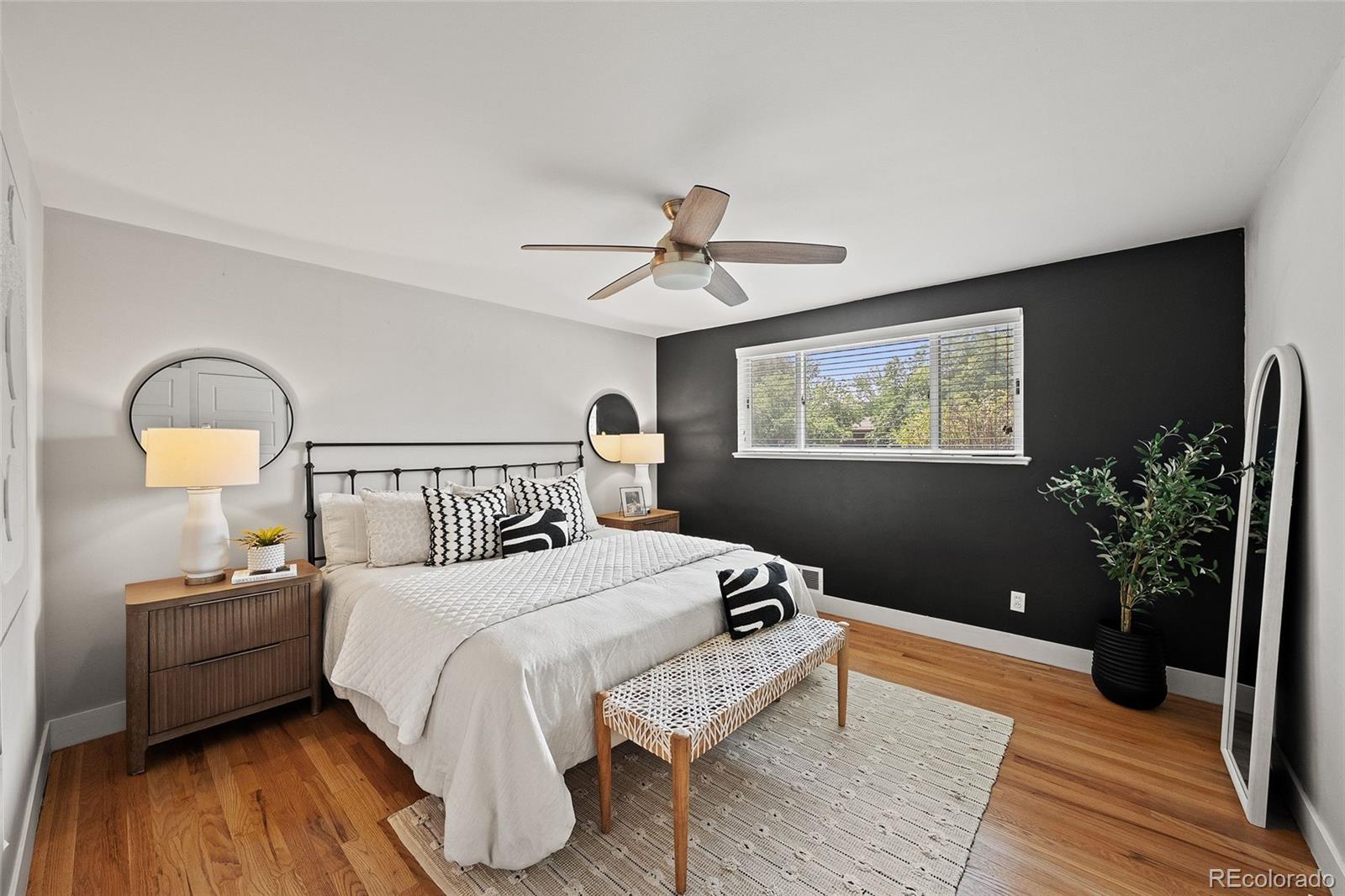 MLS Image #4 for 4925 e atlantic place,denver, Colorado