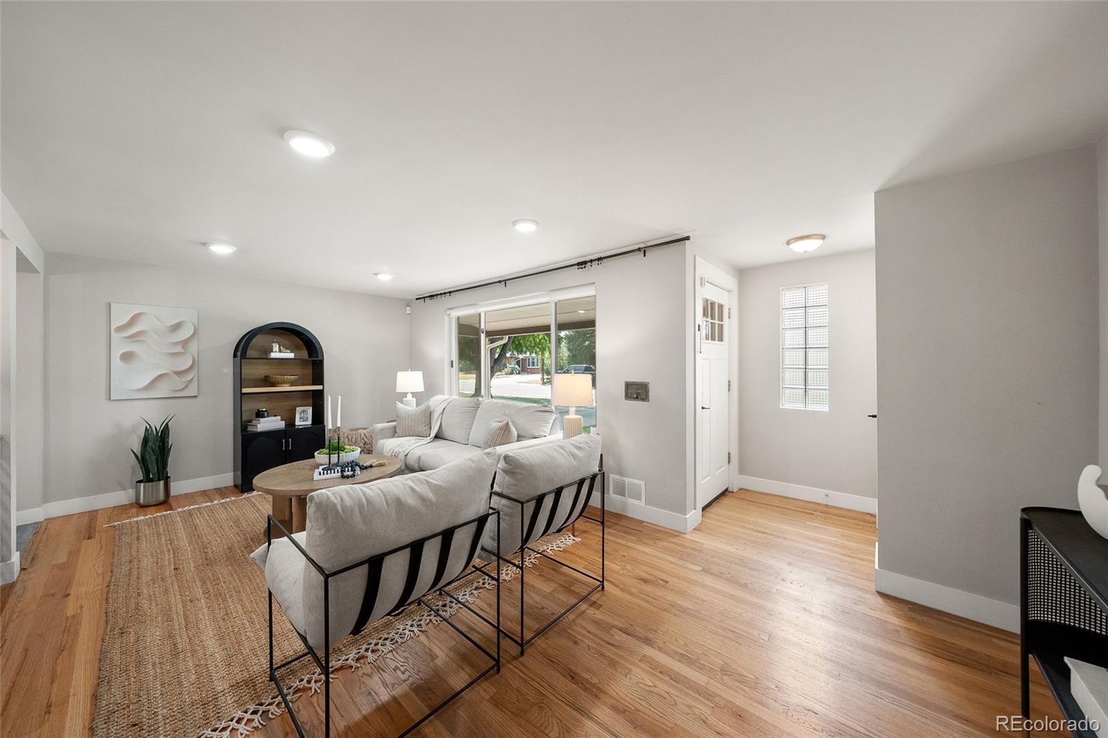 MLS Image #8 for 4925 e atlantic place,denver, Colorado