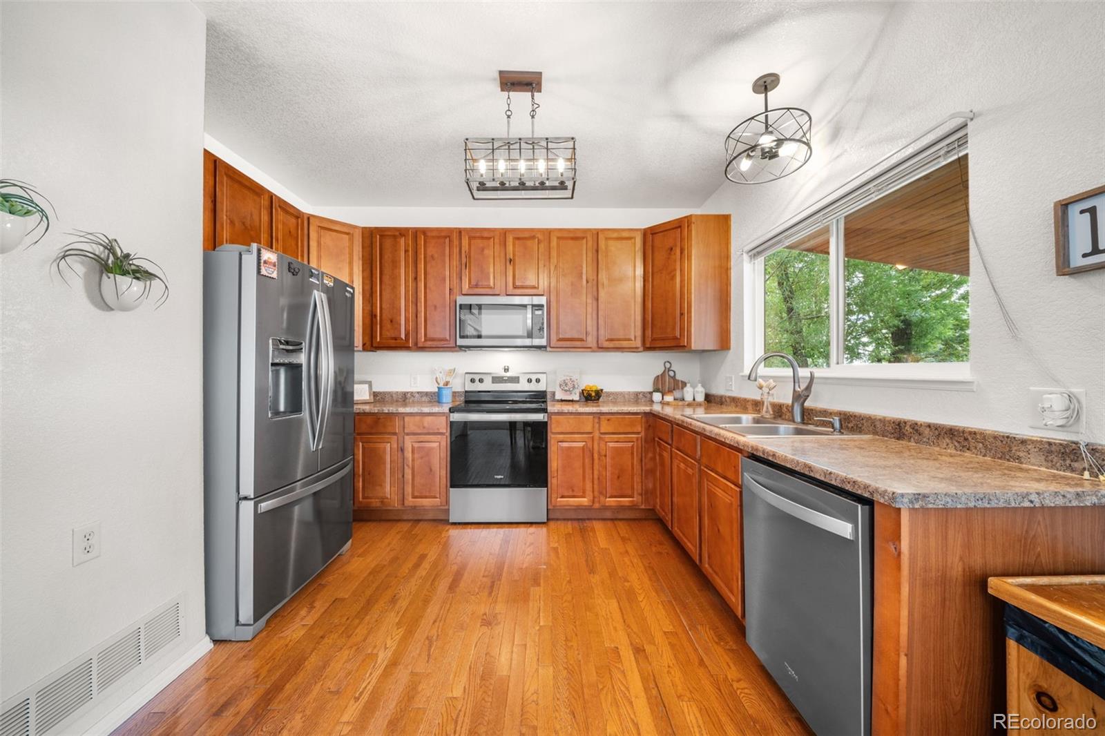 MLS Image #10 for 9070  christy court,colorado springs, Colorado
