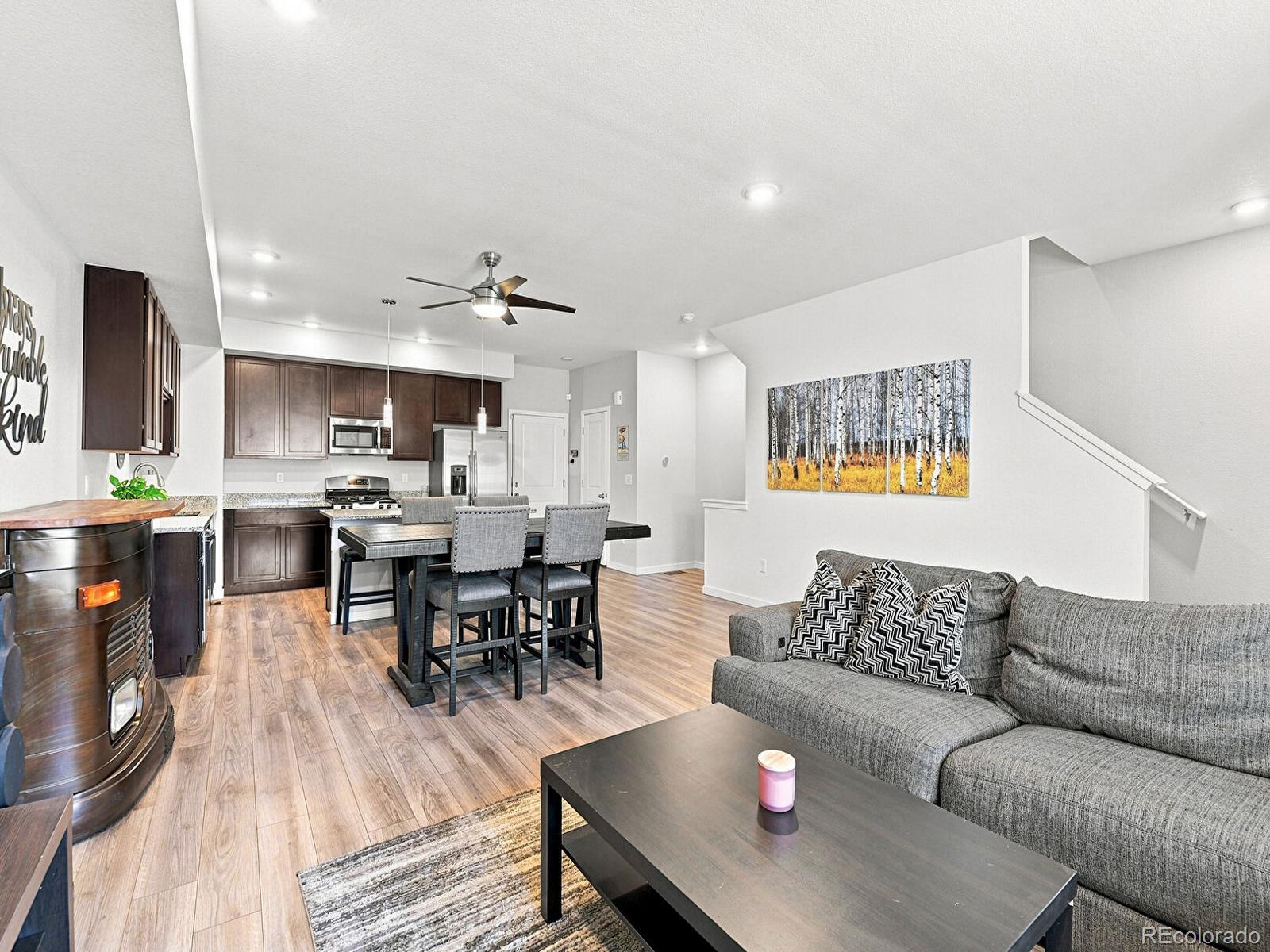 MLS Image #4 for 863 e 98th avenue,denver, Colorado