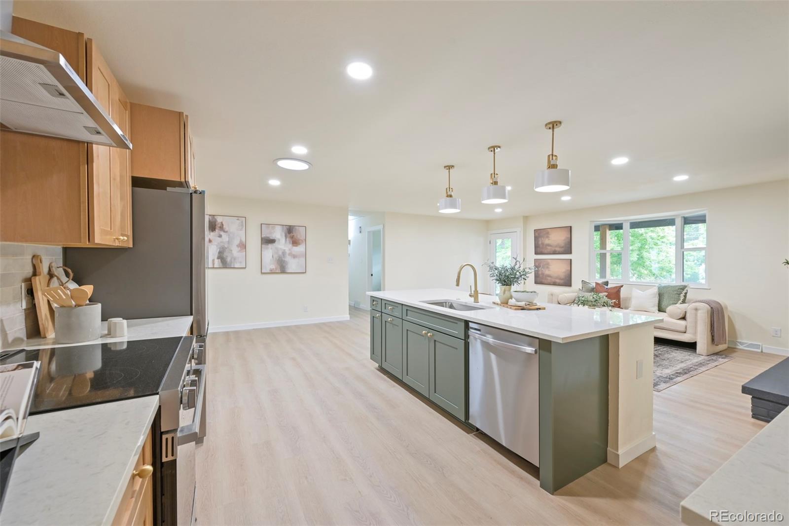 MLS Image #14 for 6562  everett street,arvada, Colorado