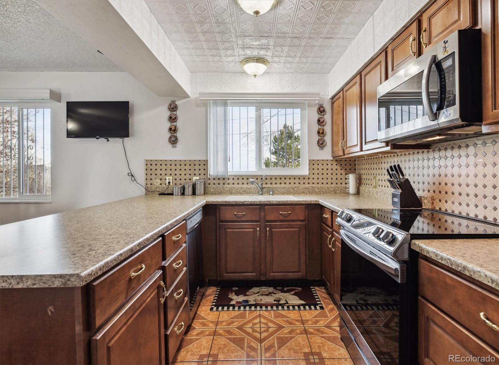 MLS Image #7 for 1024 s alkire street ,lakewood, Colorado