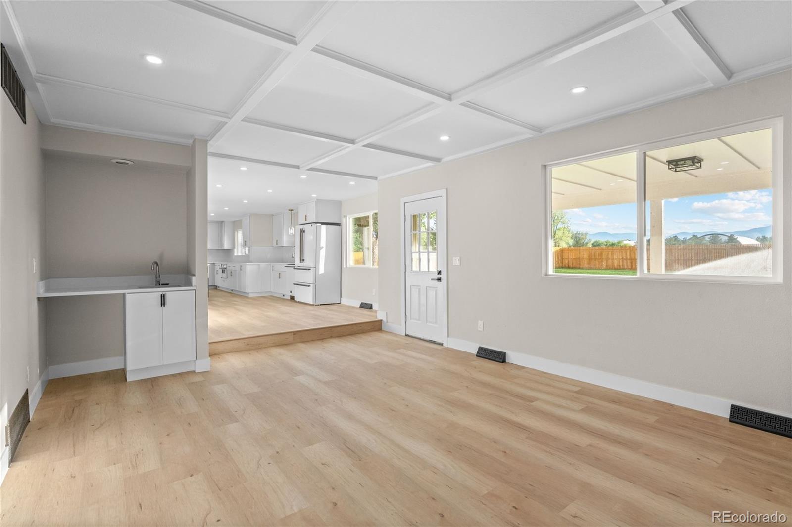 MLS Image #10 for 2099 s hoyt way,denver, Colorado