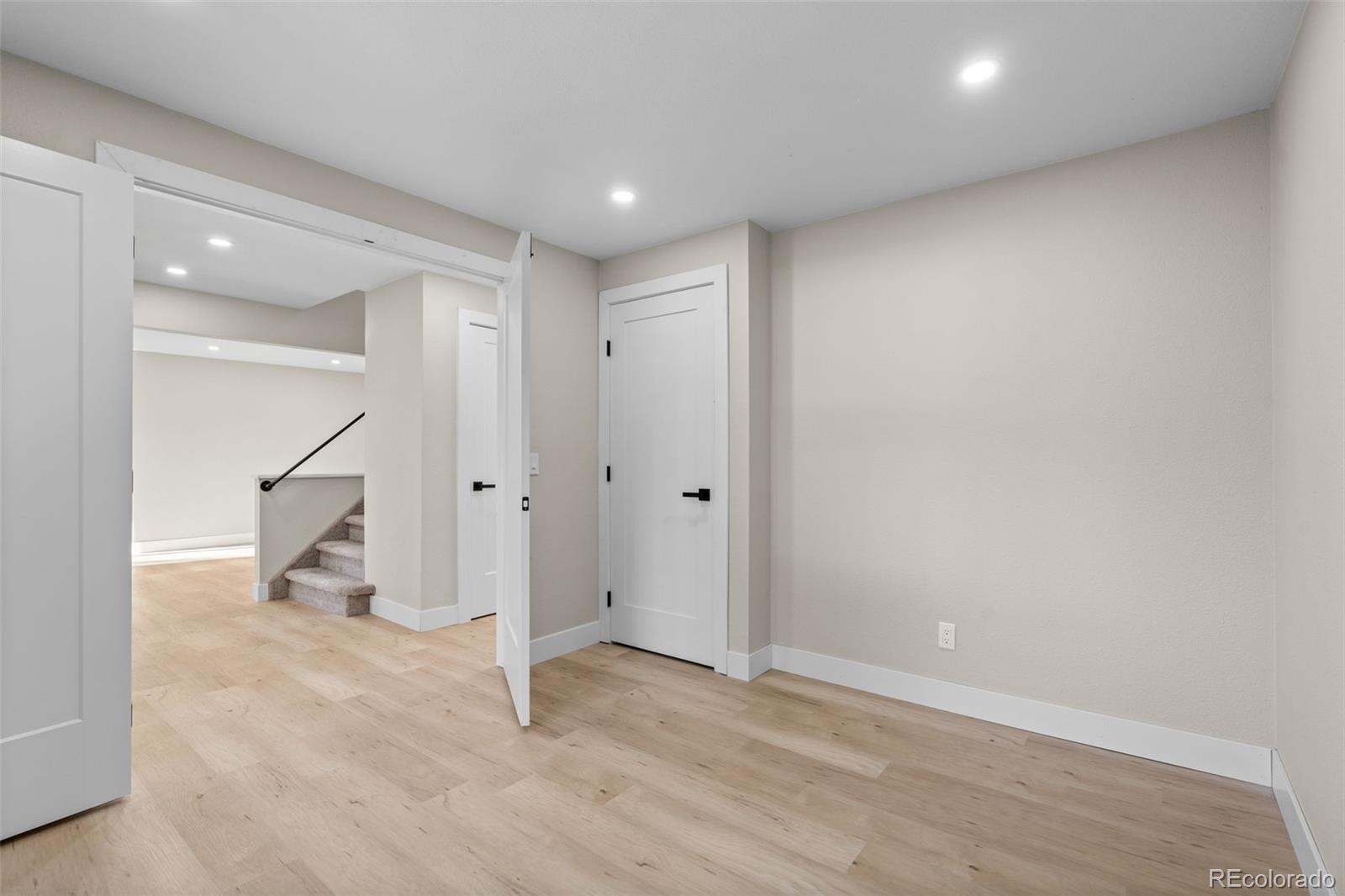 MLS Image #16 for 2099 s hoyt way,denver, Colorado