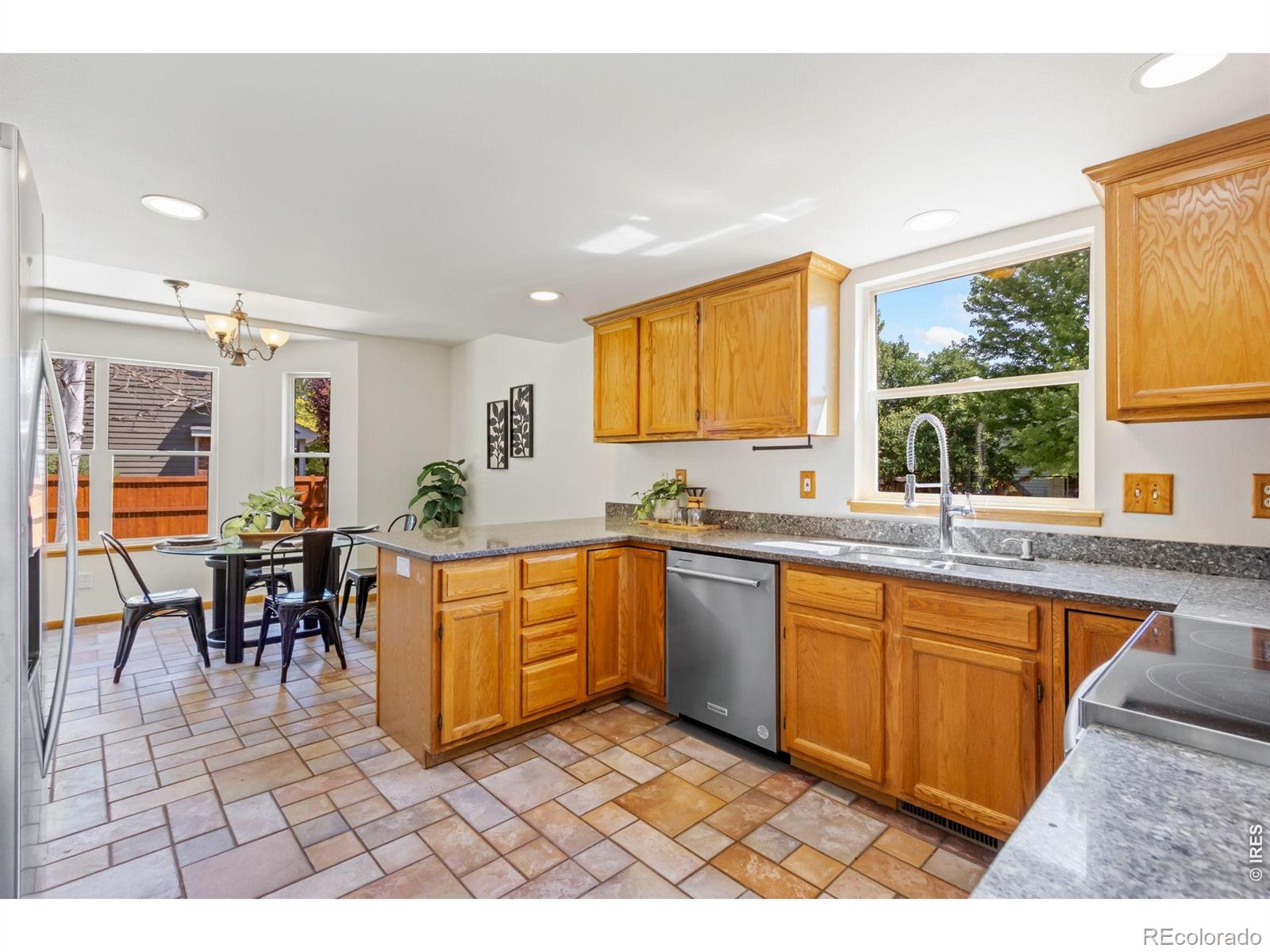 MLS Image #11 for 660  parliament court,fort collins, Colorado