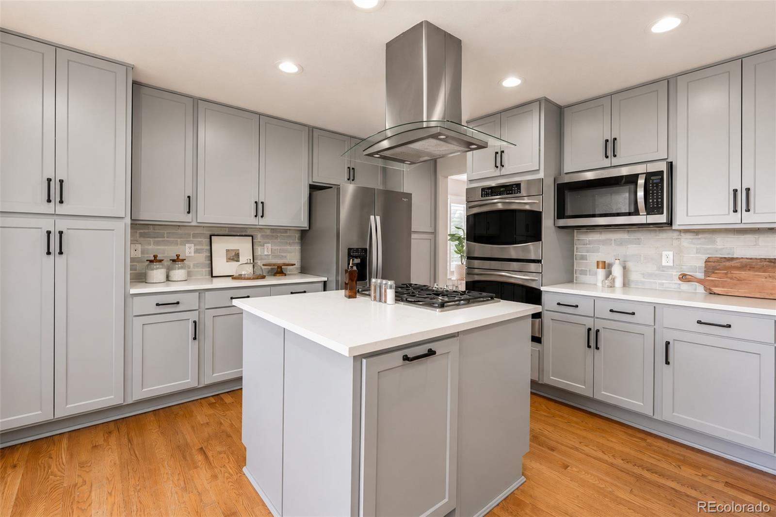 MLS Image #17 for 22351 e lake place,aurora, Colorado