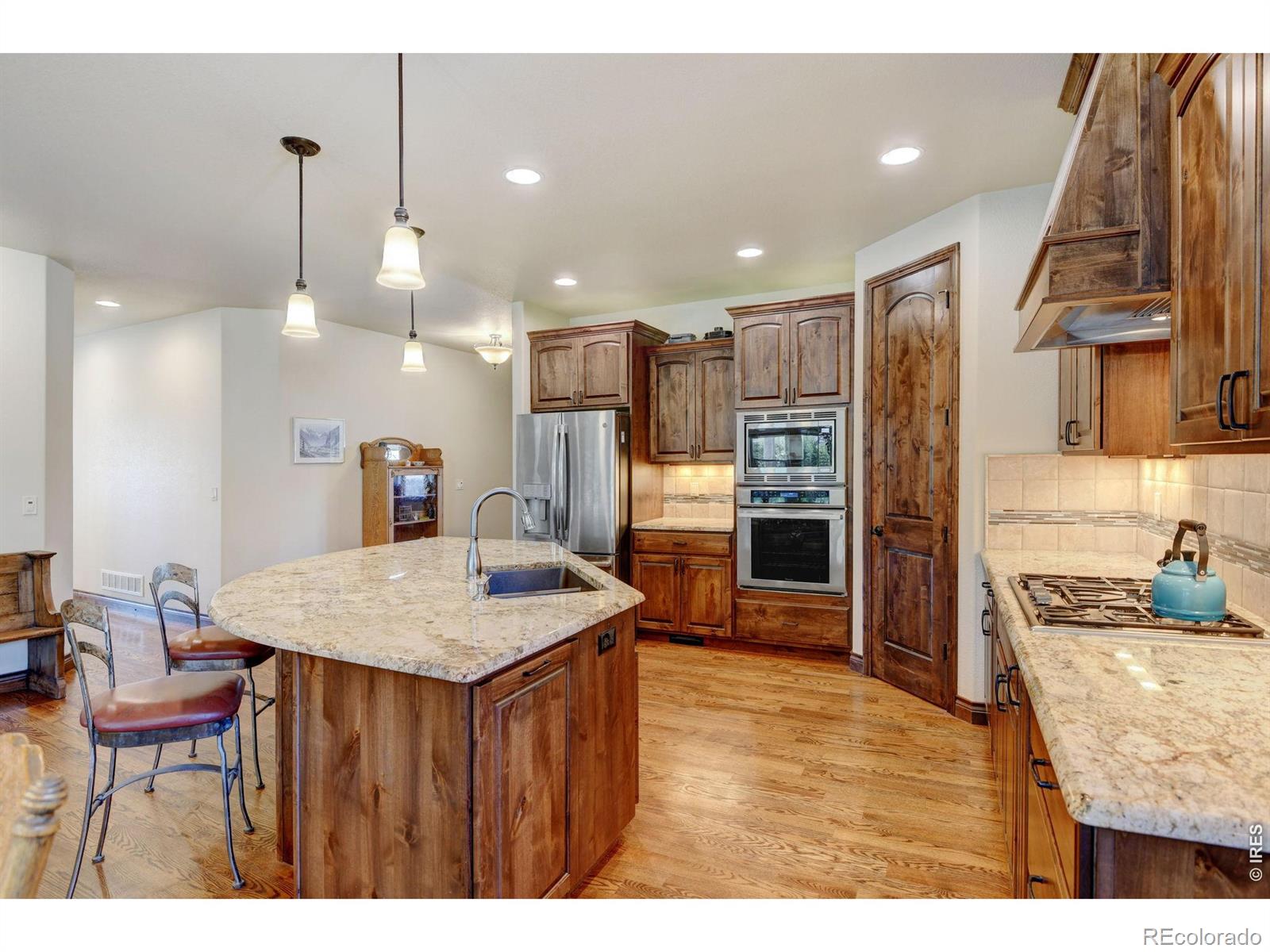 MLS Image #13 for 3817  desert rose court,loveland, Colorado