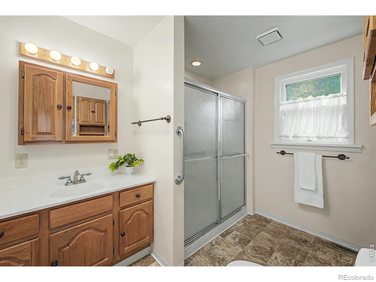 MLS Image #14 for 928  6th avenue,longmont, Colorado