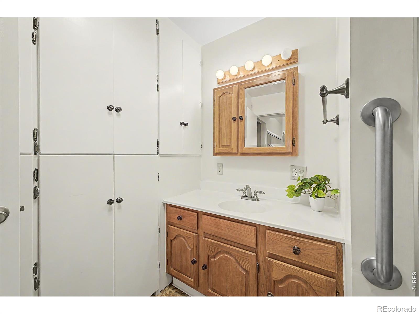 MLS Image #15 for 928  6th avenue,longmont, Colorado