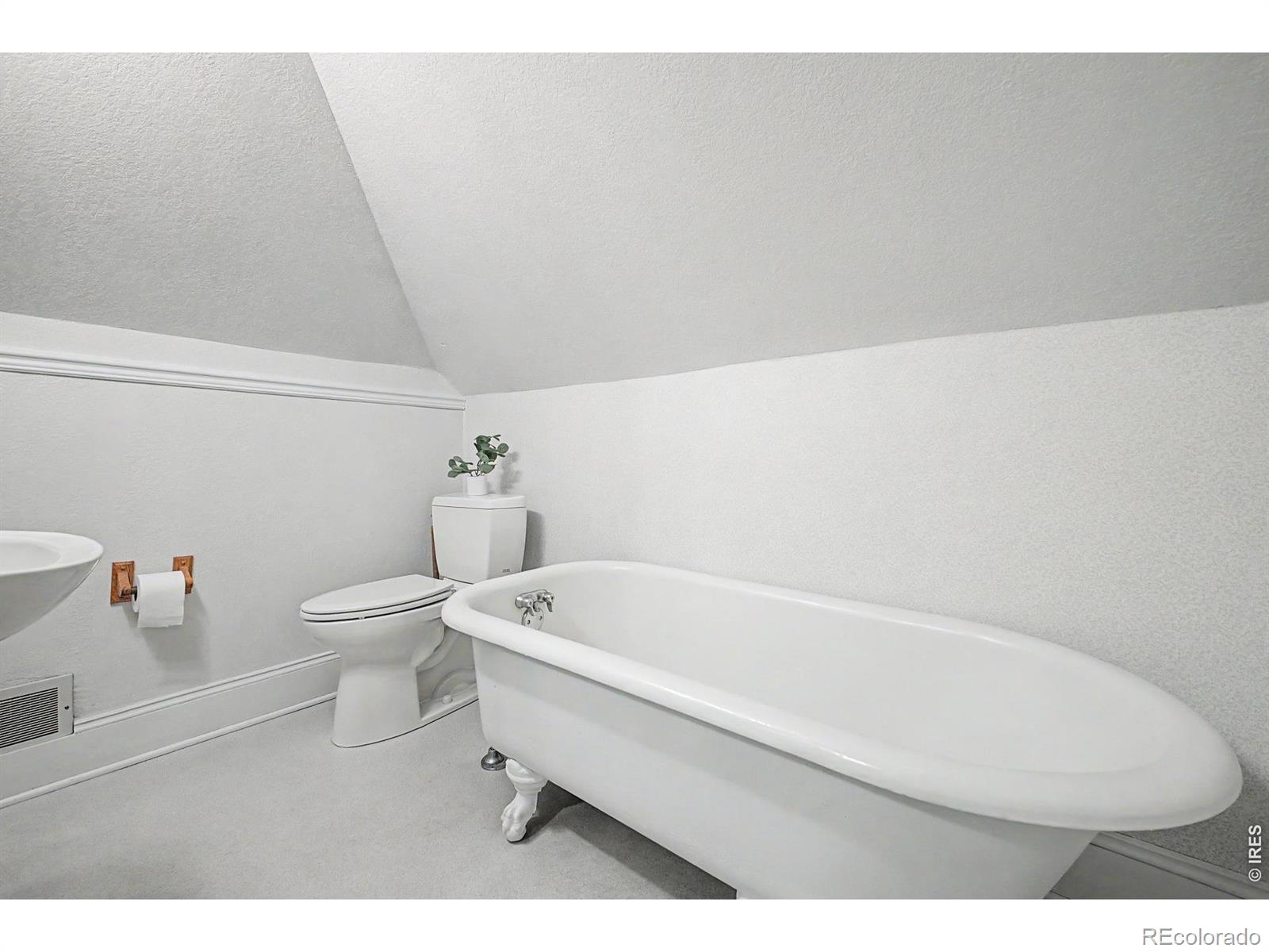 MLS Image #21 for 928  6th avenue,longmont, Colorado