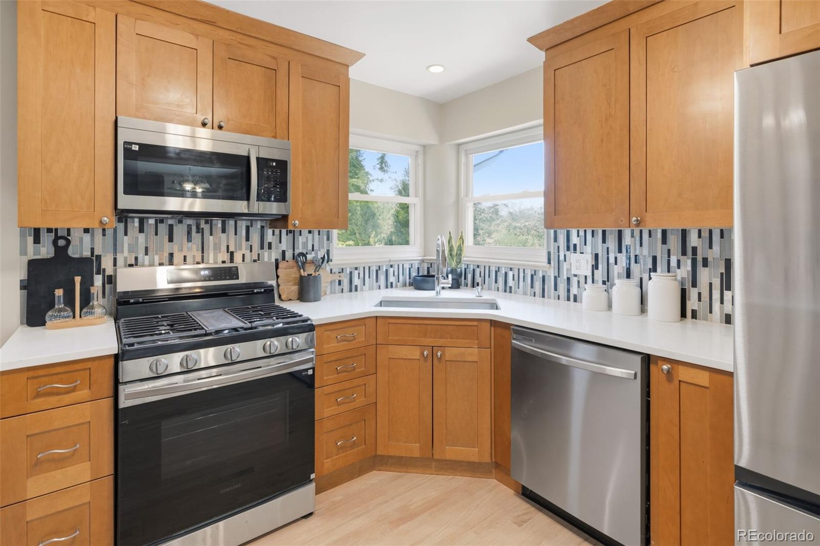 MLS Image #15 for 2982 n raleigh street,denver, Colorado