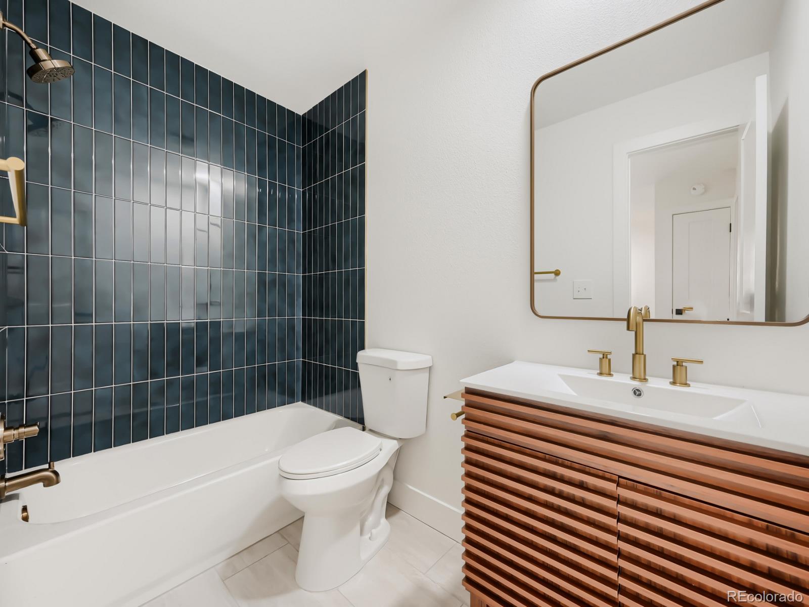MLS Image #28 for 2813 s xanadu way,aurora, Colorado