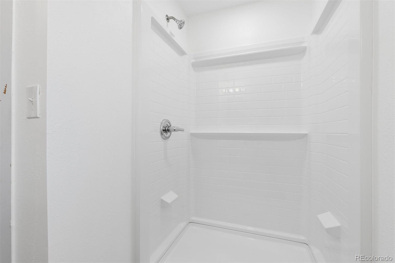 MLS Image #17 for 870  10th street,berthoud, Colorado