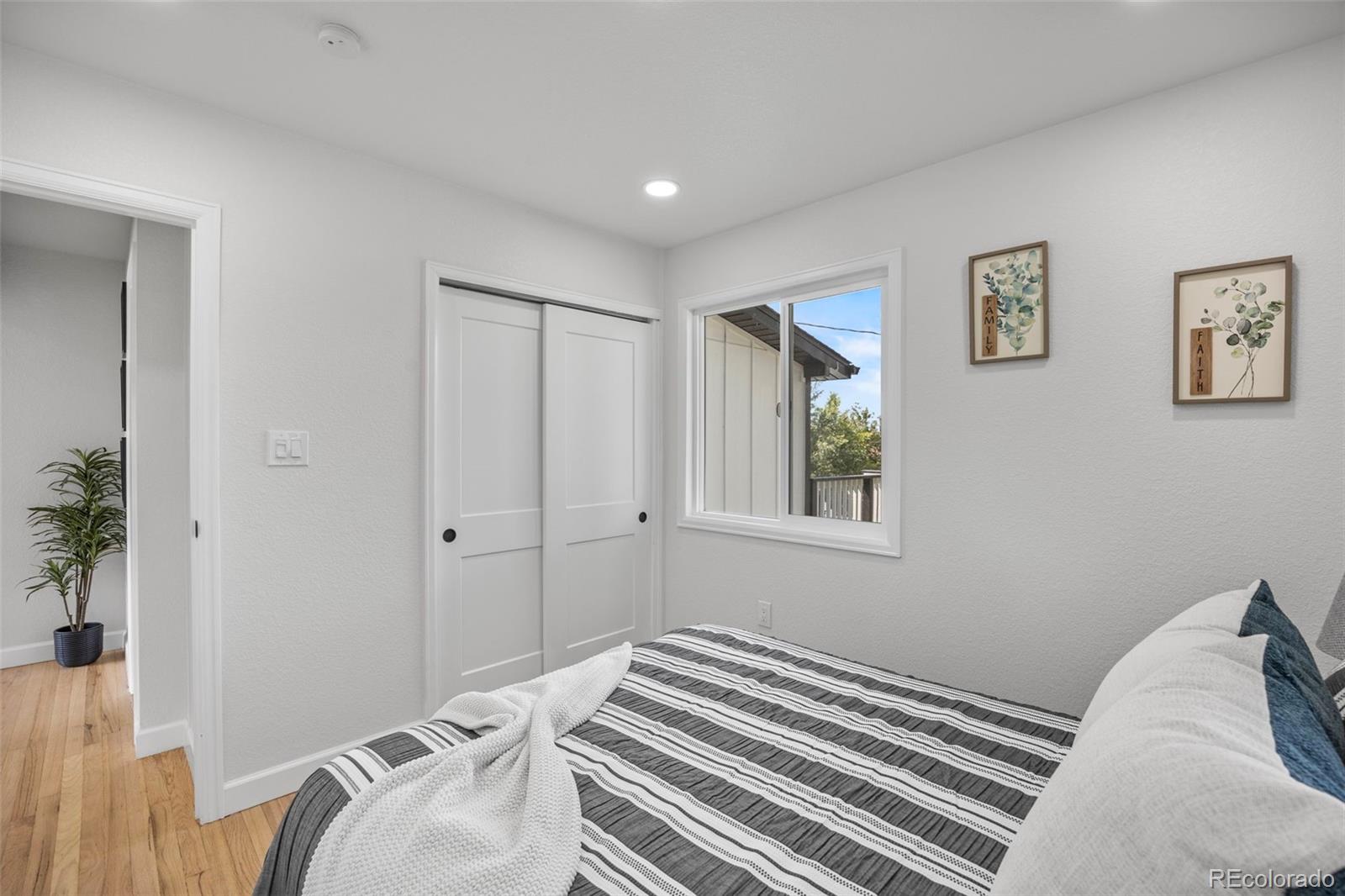 MLS Image #25 for 2131 w gill place,denver, Colorado