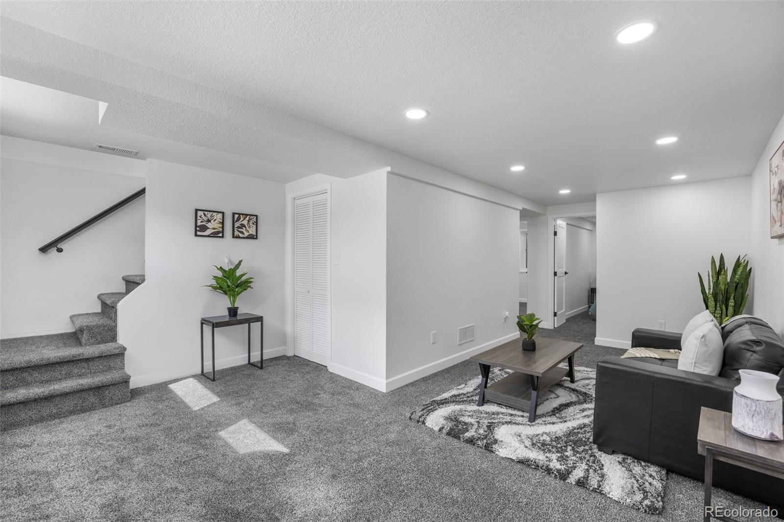 MLS Image #29 for 2131 w gill place,denver, Colorado