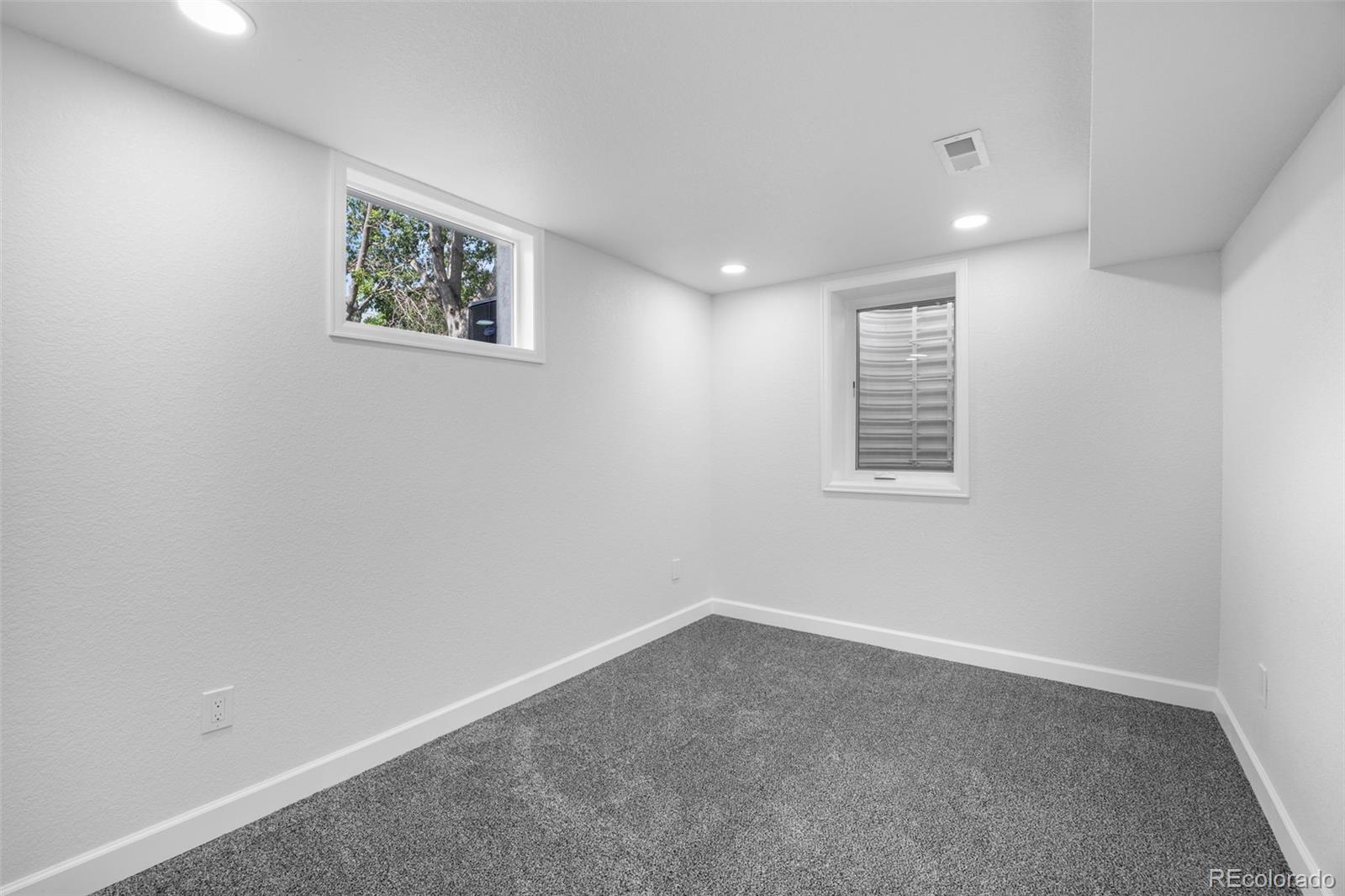 MLS Image #33 for 2131 w gill place,denver, Colorado