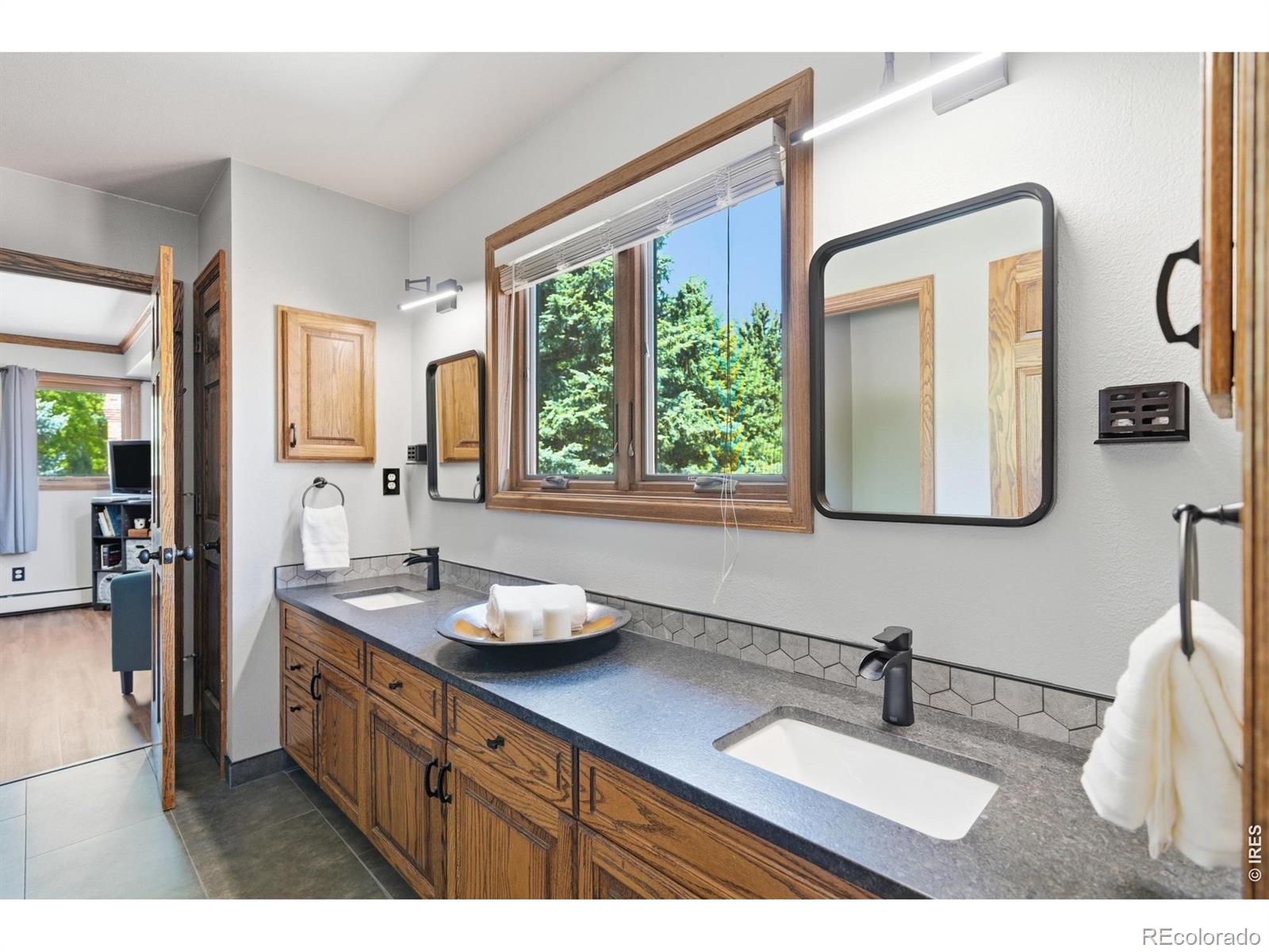 MLS Image #37 for 1625  brentford lane,fort collins, Colorado