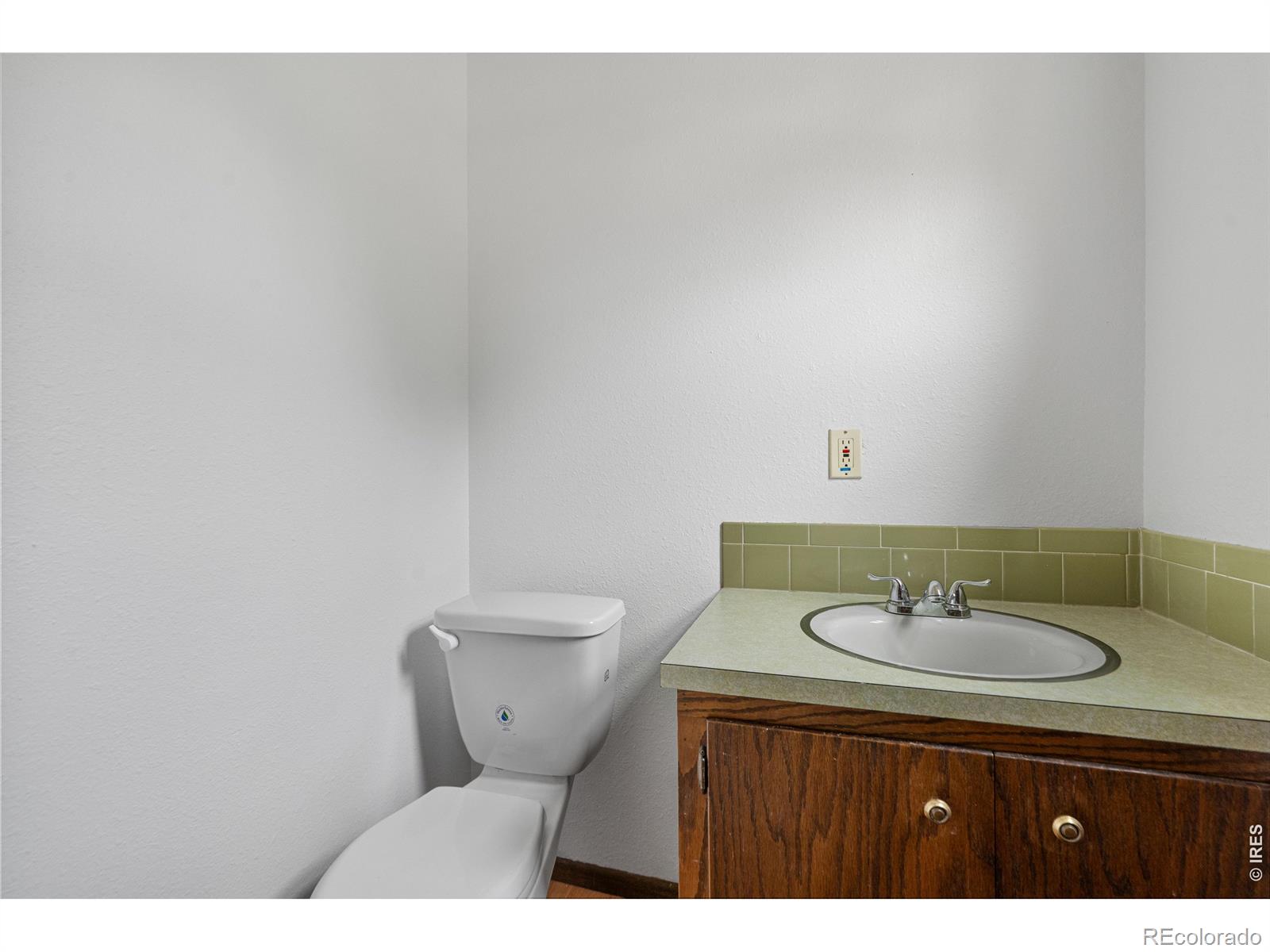 MLS Image #19 for 1805  axial drive,loveland, Colorado