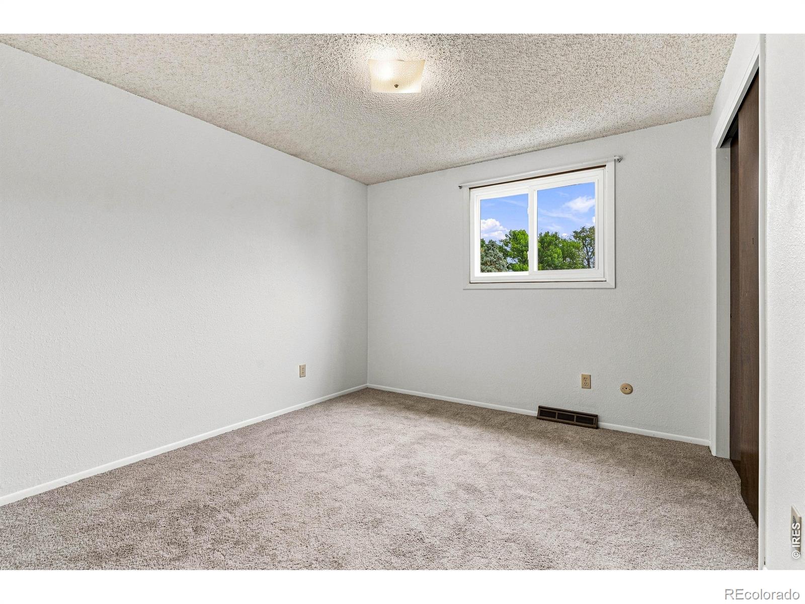 MLS Image #6 for 1805  axial drive,loveland, Colorado