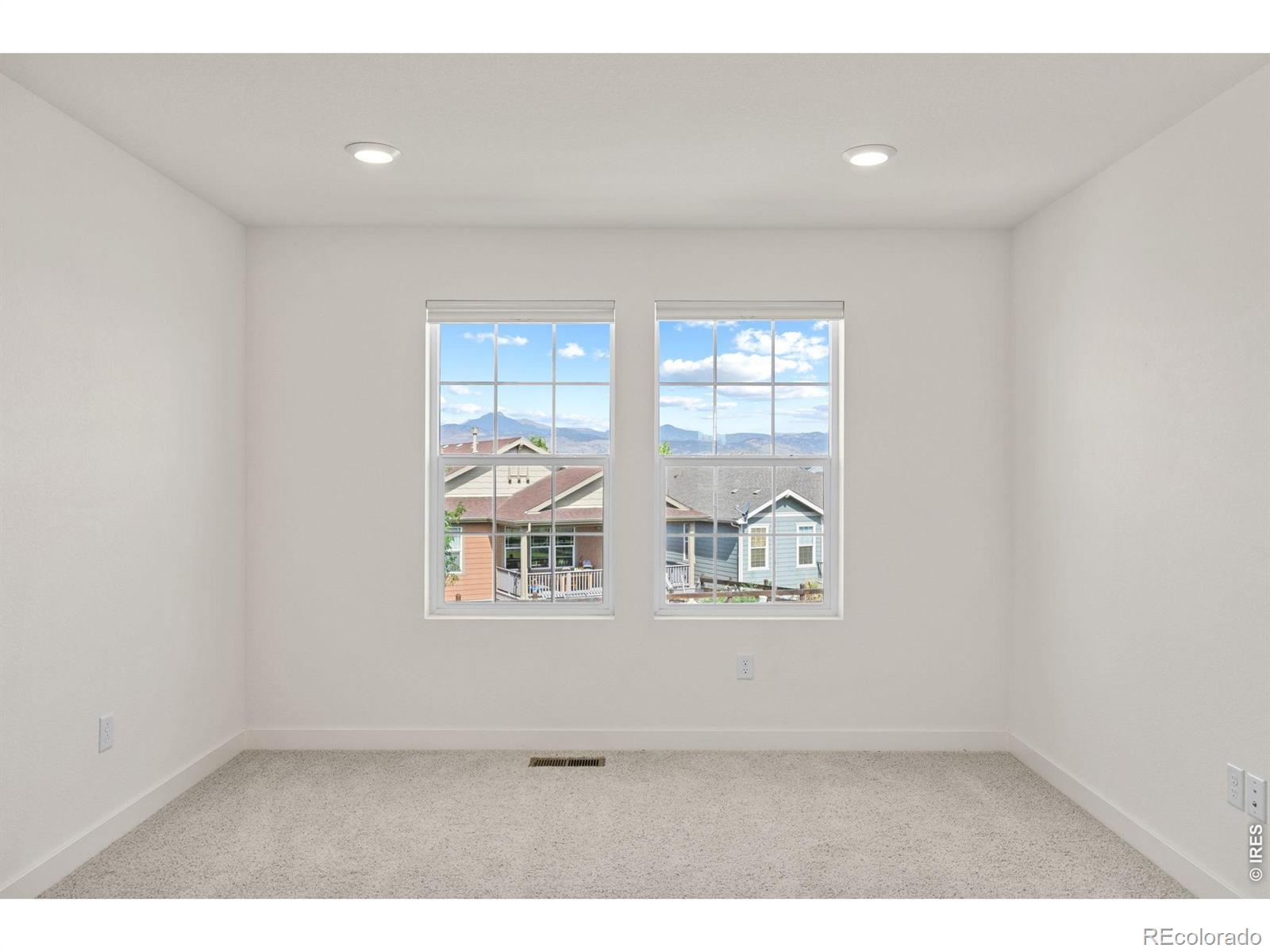 MLS Image #21 for 4532  heatherhill court,longmont, Colorado